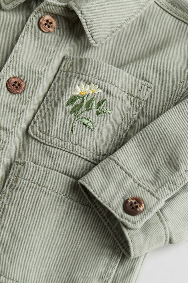 Skjortejakke med broderet motiv - Lys kakigrøn/Blomster - 2