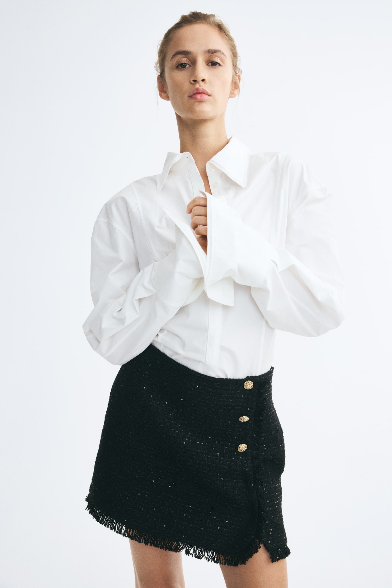 Женская юбка H&M из трикотажа букле с пайетками, цвет: Чёрный — фото 2