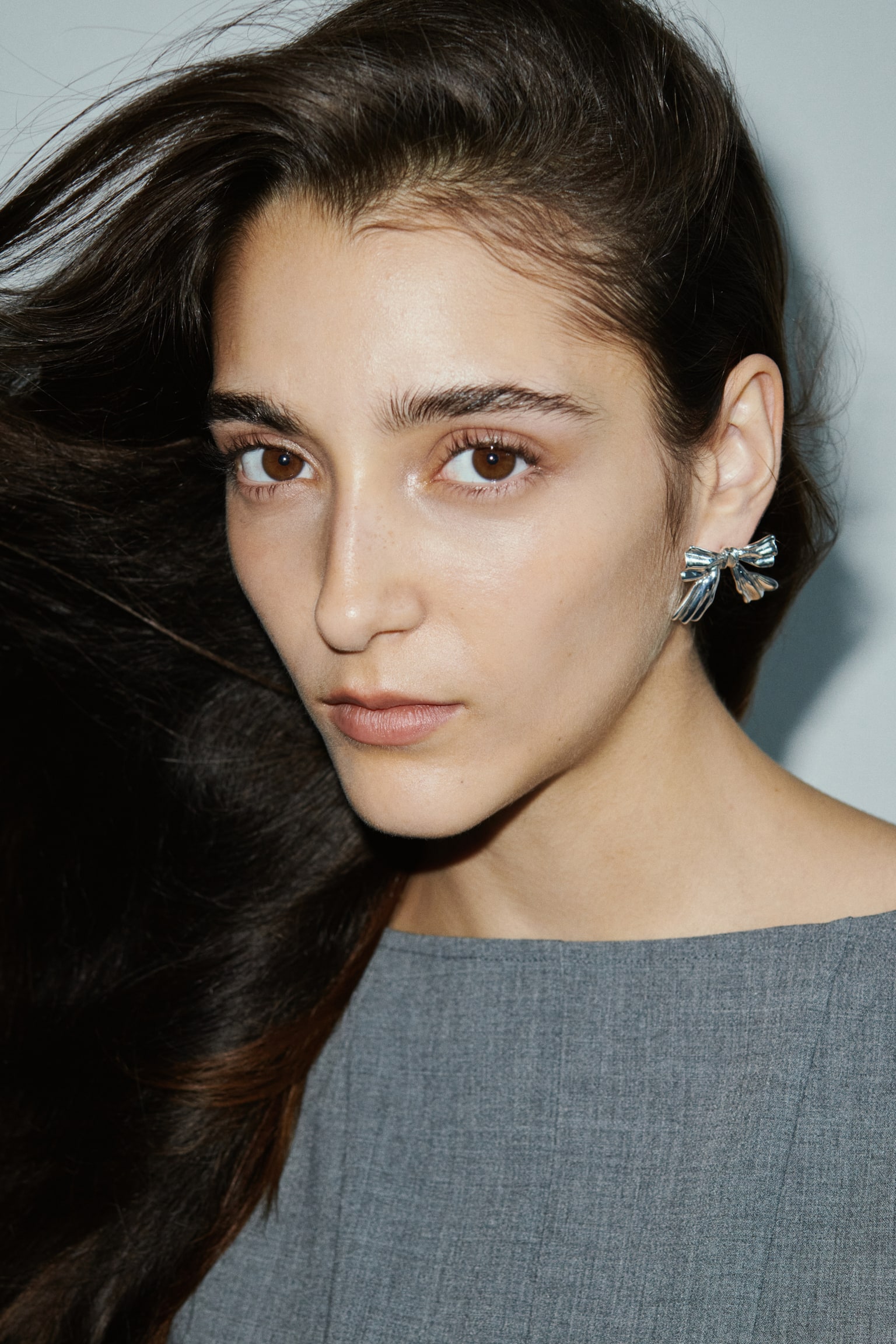 Brincos em forma de laço - Prateado - 4