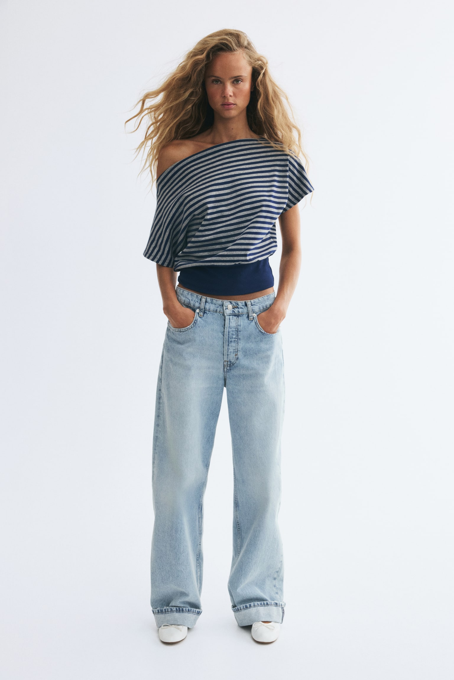 Женский топ H&M Boat-Neck Cotton Top, цвет: Тёмный синий / Полосатый — фото 4
