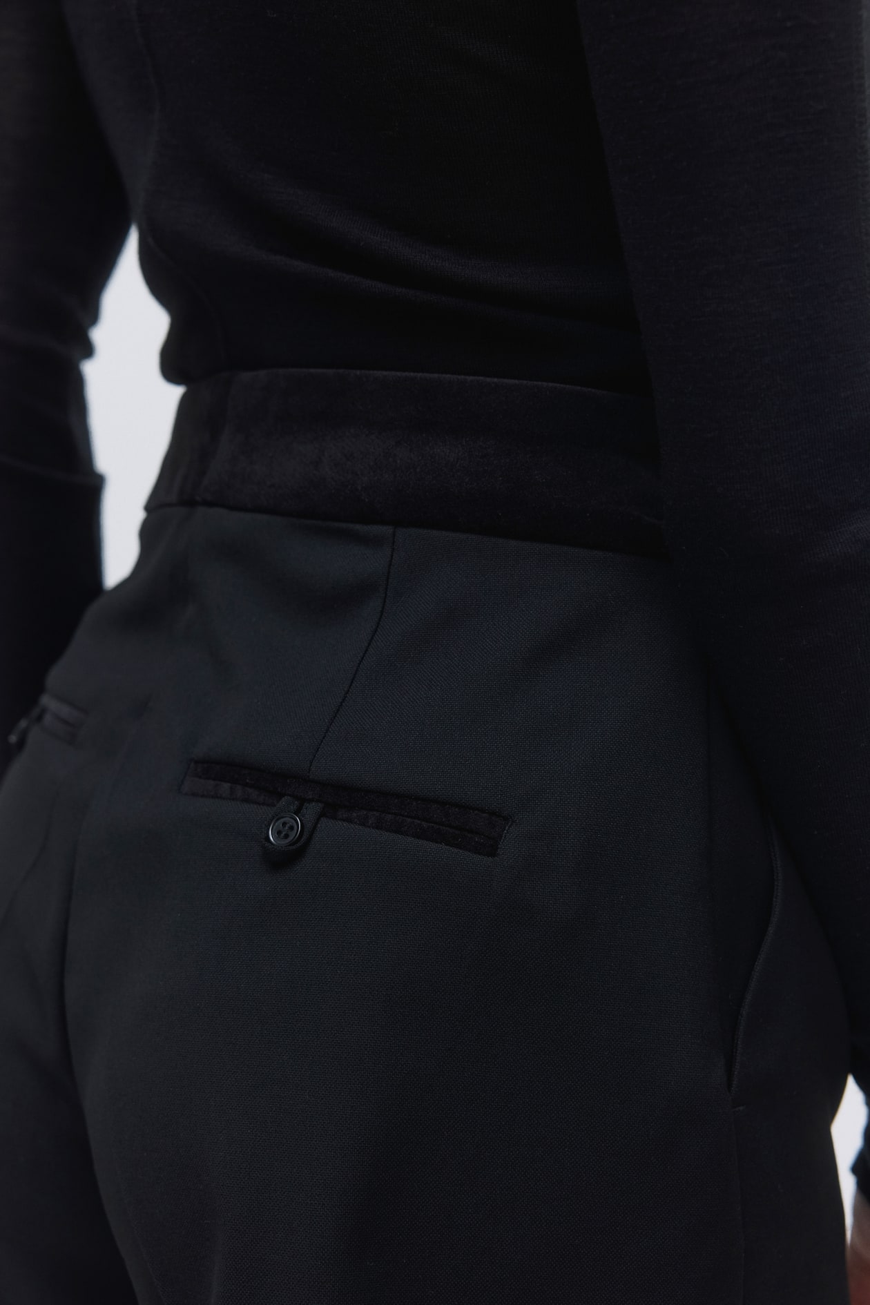 High-Waist Dress Shorts - image 2