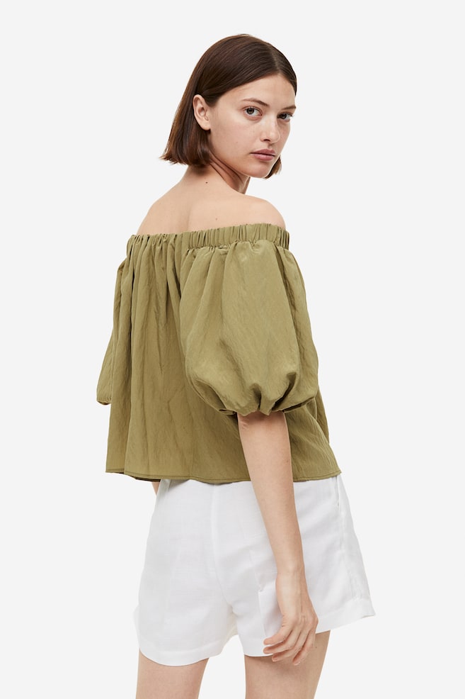 Puff-sleeved off-the-shoulder blouse - Khaki green/Black/White - 5