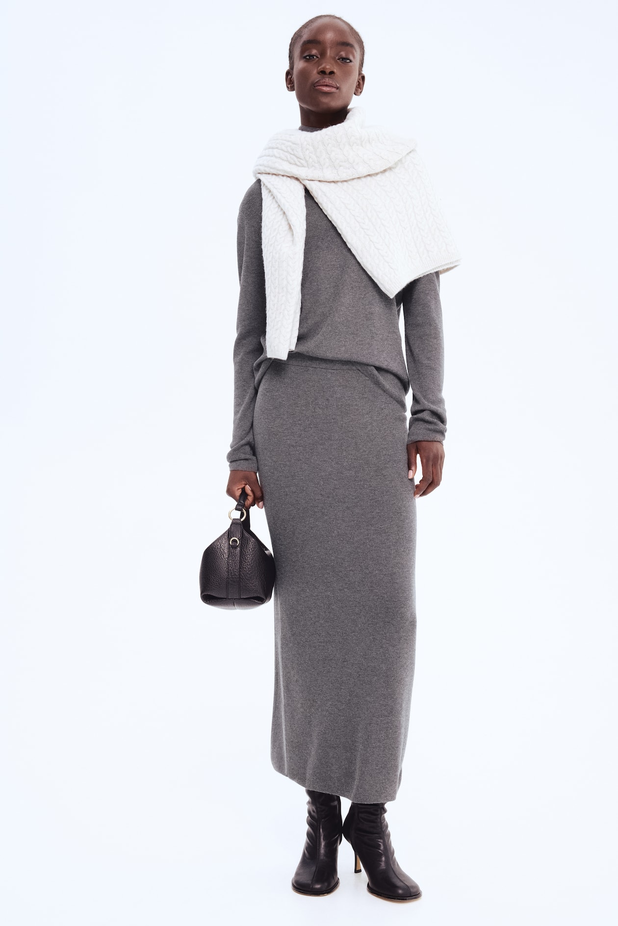 Fine-Knit Tube Skirt