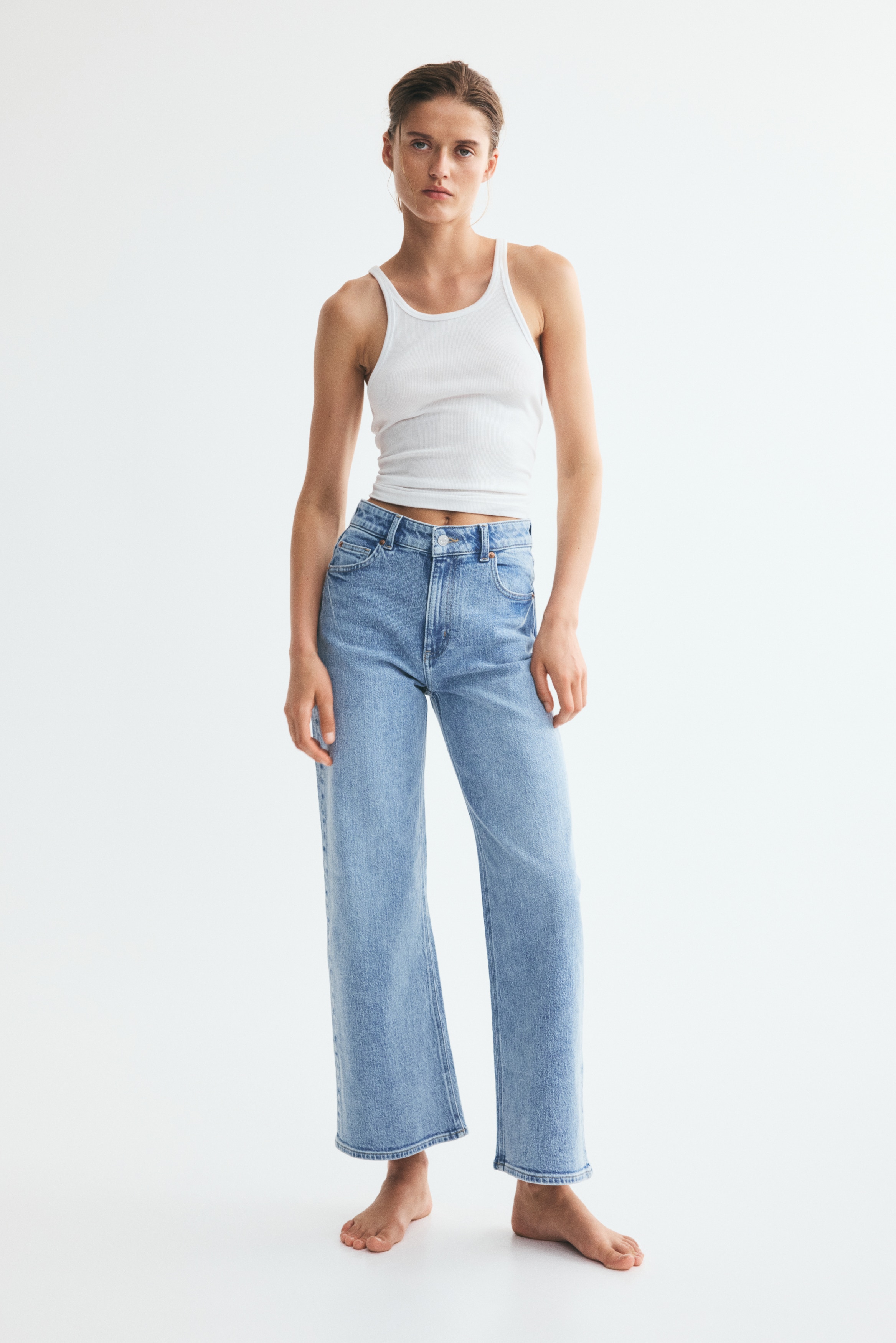 Wide High Waist Jeans - Light denim blue/Dark brown/Navy denim blue/White/Washed denim blue/Dark denim blue/Dark denim grey/Dark denim blue/Denim blue/Light denim blue/Navy denim blue/Denim blue/Denim blue/Denim blue/Beige/Denim blue/Light denim blue/Light grey/Light denim blue/Navy denim blue/Black/Light denim blue/Denim blue/Light pink/Light denim blue/Light denim blue/Light denim blue/Denim blue/Denim blue/White/Dark denim grey/Dark denim blue/Denim blue/Dark denim blue/Light denim blue