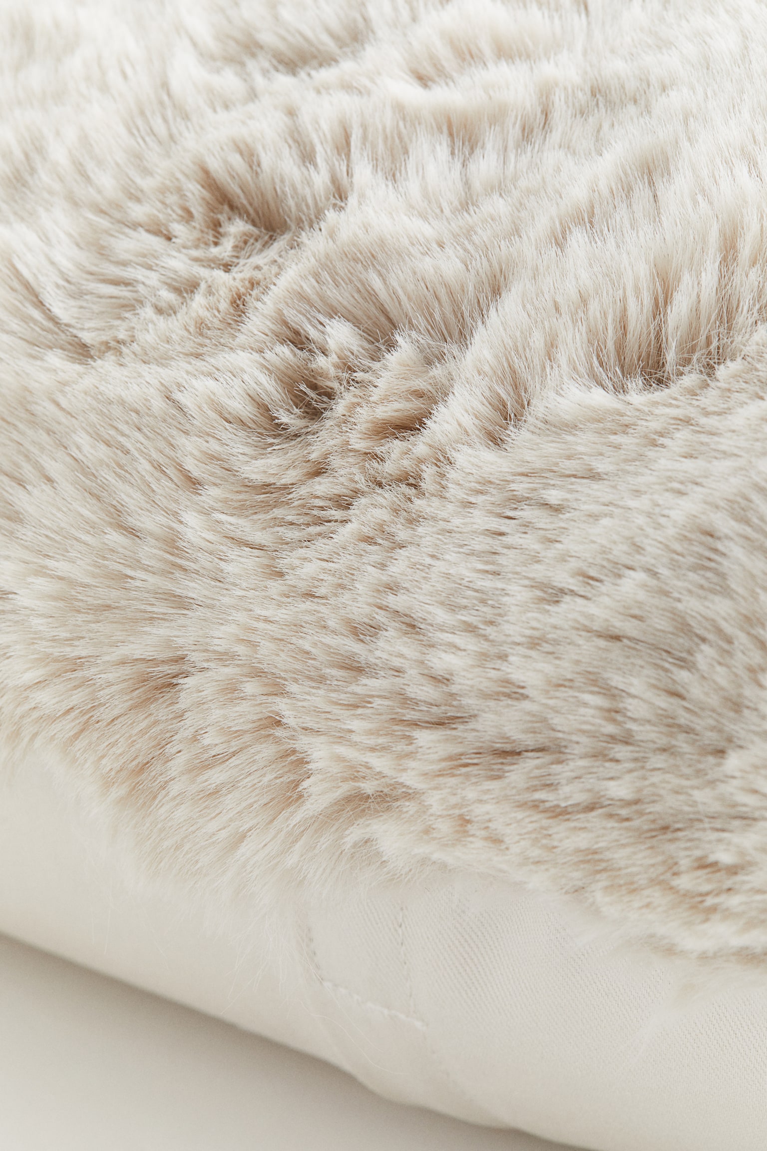 Fluffy cushion cover - Light beige/Mole - 2