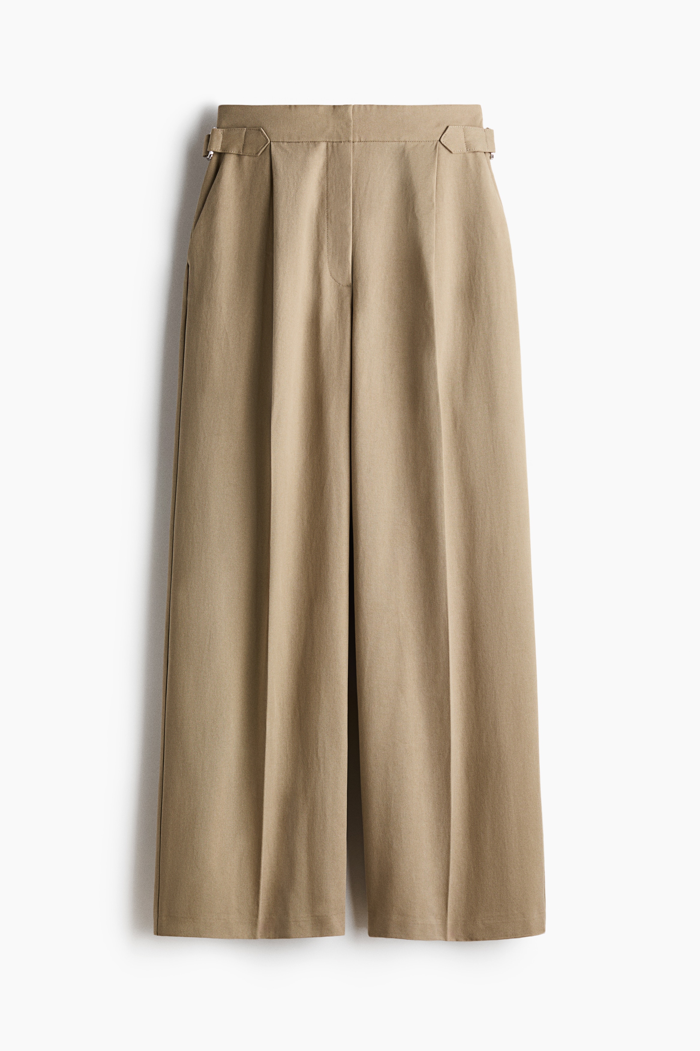Wide tailored trousersModel