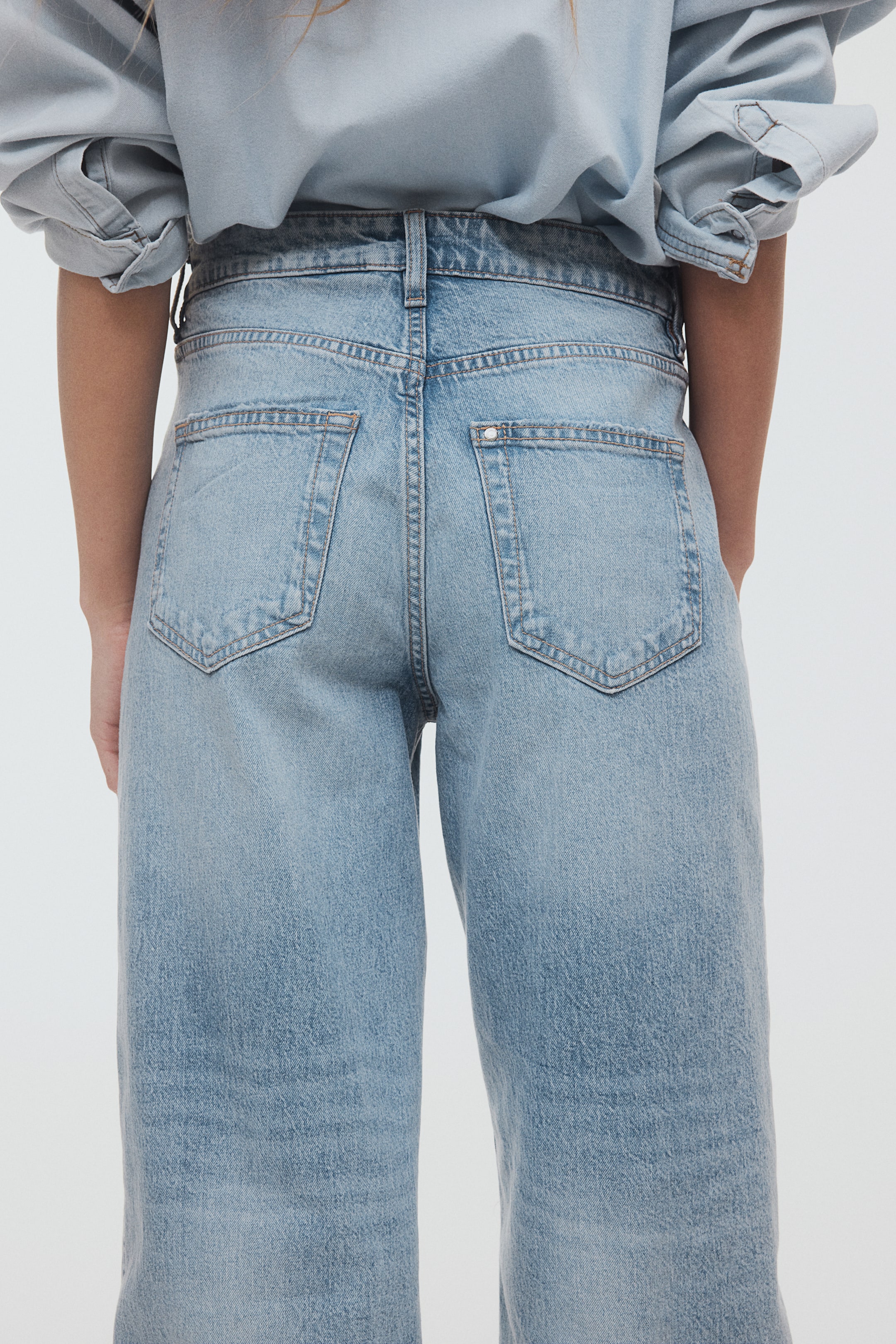 Wide High Cropped Jeans - Light denim blue - Ladies | H&M GB 3