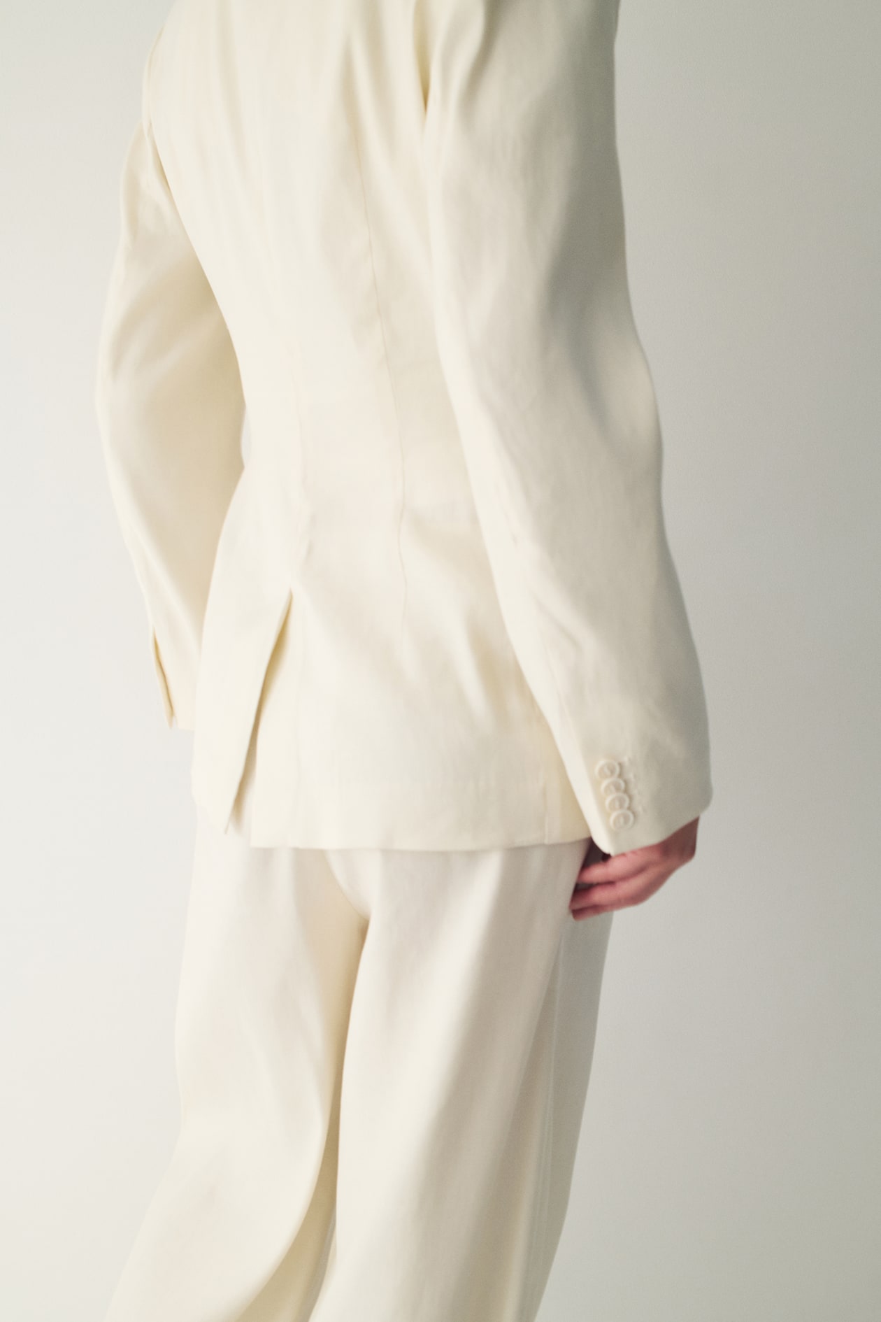Slim-Fit Linen-Blend Blazer - image 4