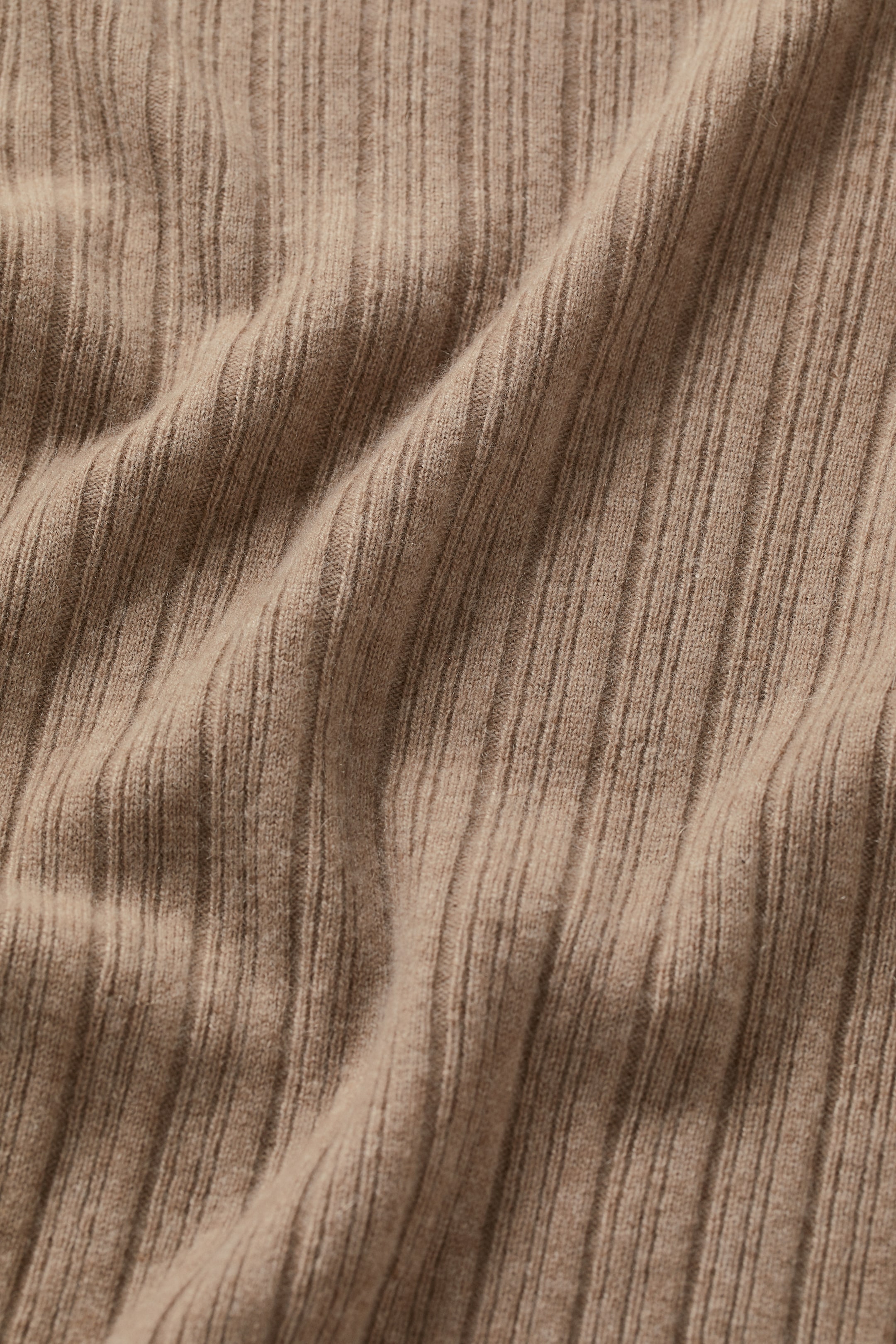 Προβολή μεγαλύτερης εικόνας: Πουλόβερ ριμπ με κασμίρι - Μπεζ - Ladies | H&M GR 2