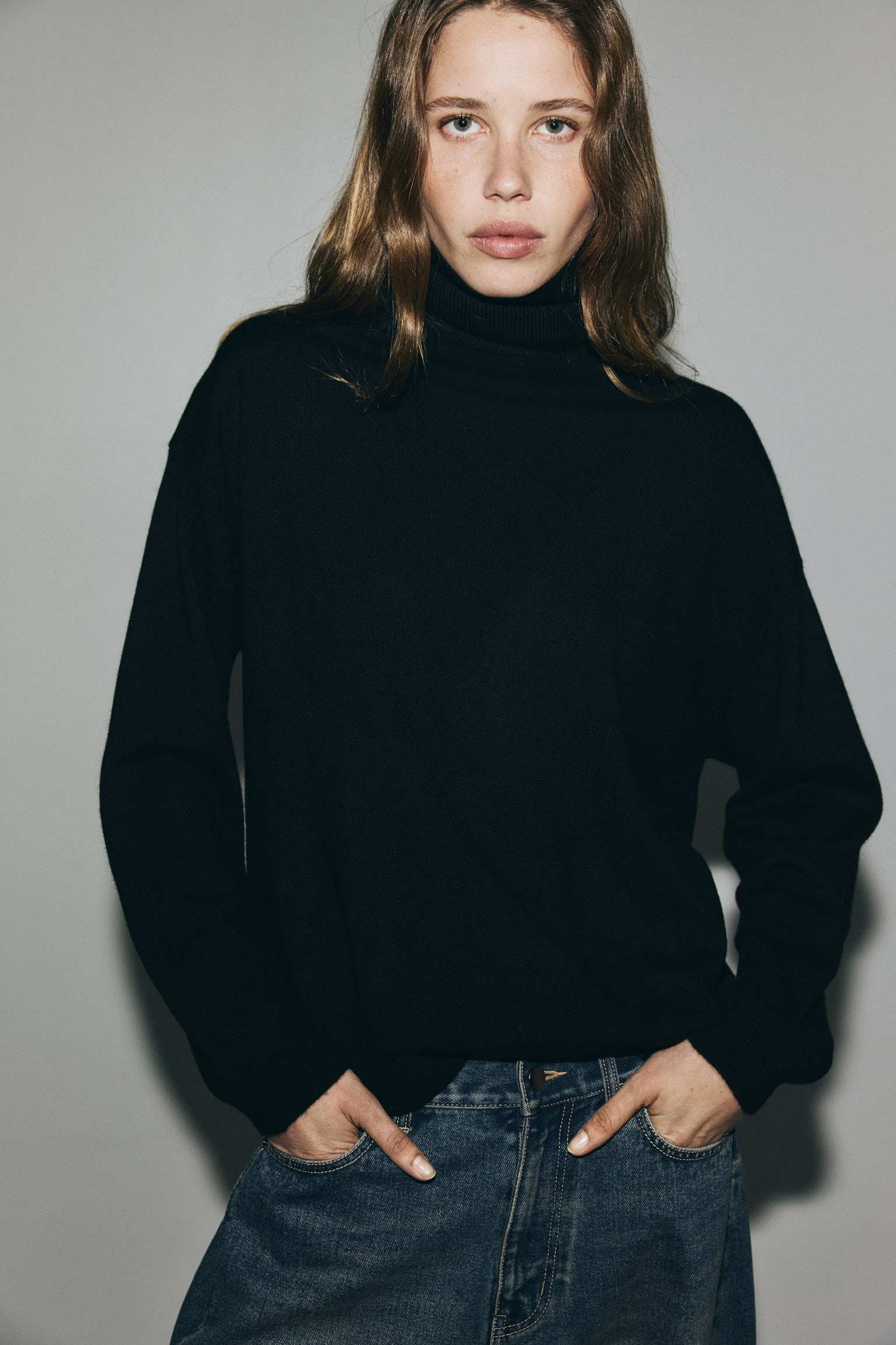 Cashmere polo-neck jumper - Black/Dark brown/Brown - 4