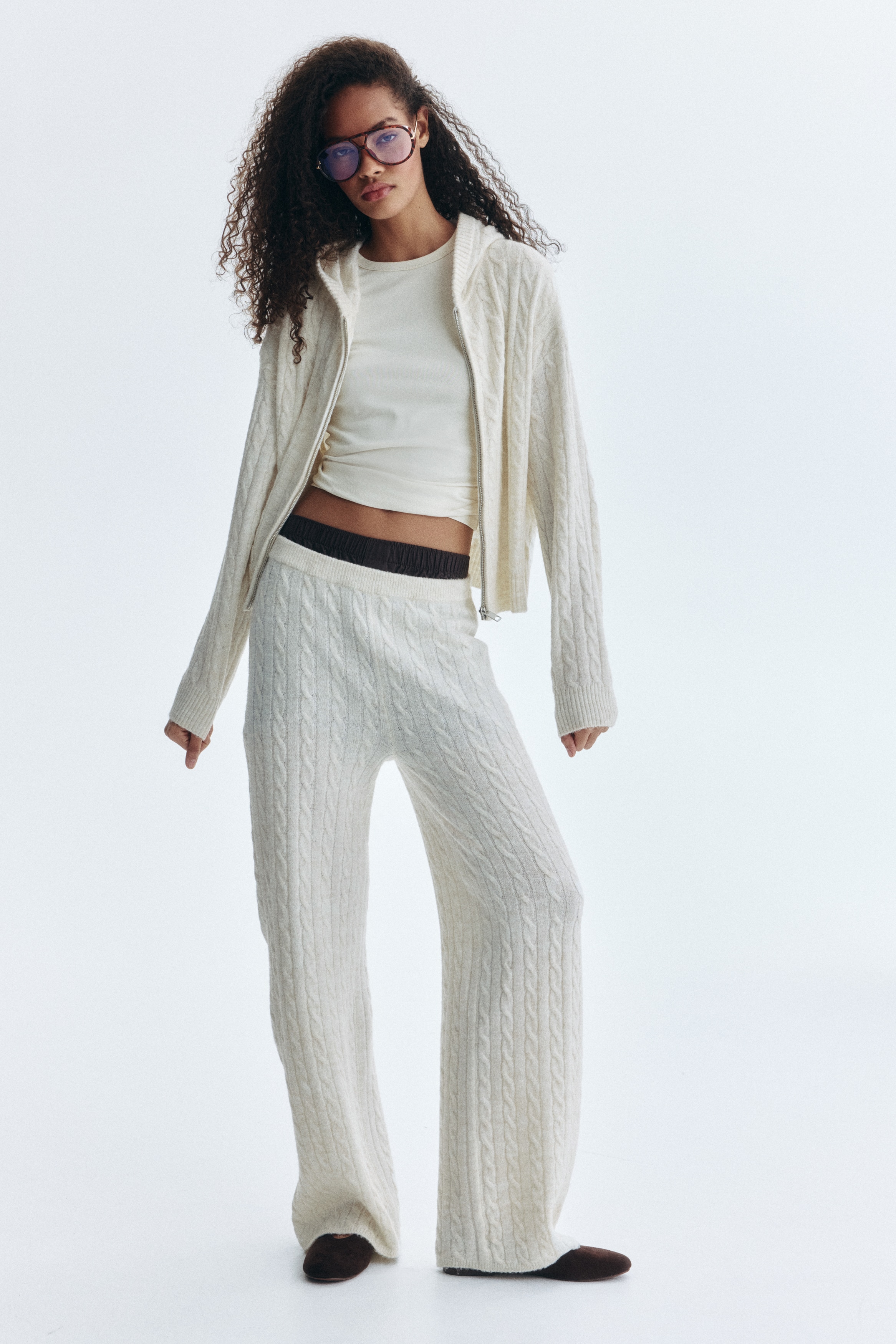 Women's Cream Cable-Knit Cardigan with Zipper | H&M CA