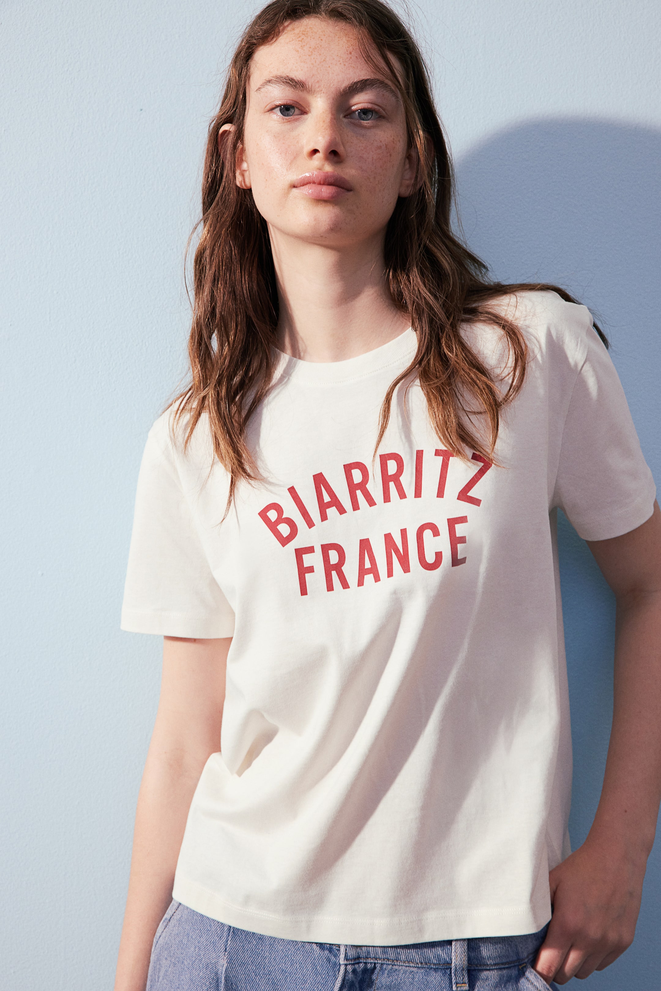 Printed T-shirt - Round Neck - Short sleeve - White/Biarritz - Ladies ...