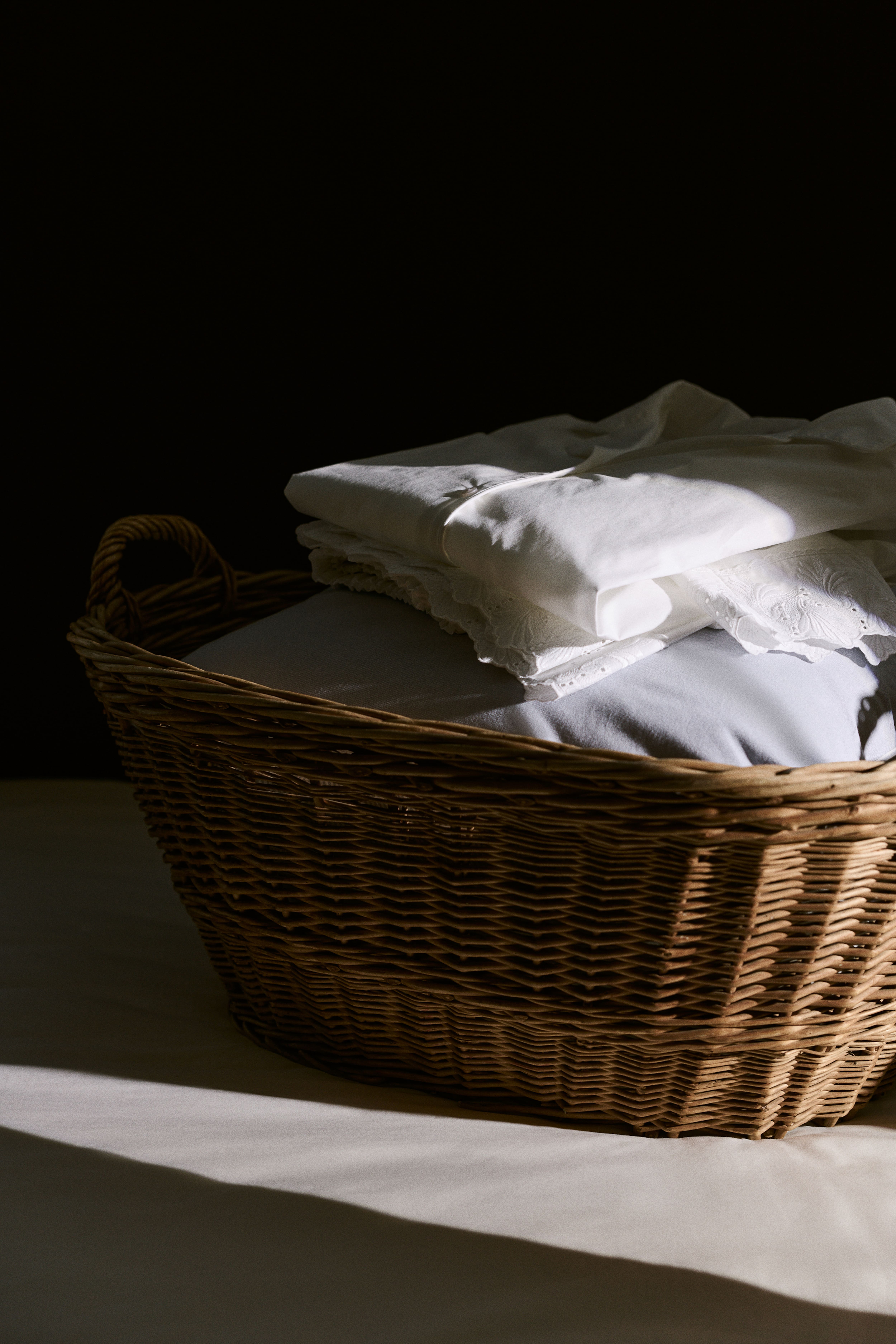 Cotton Pajamas with Eyelet Embroidery