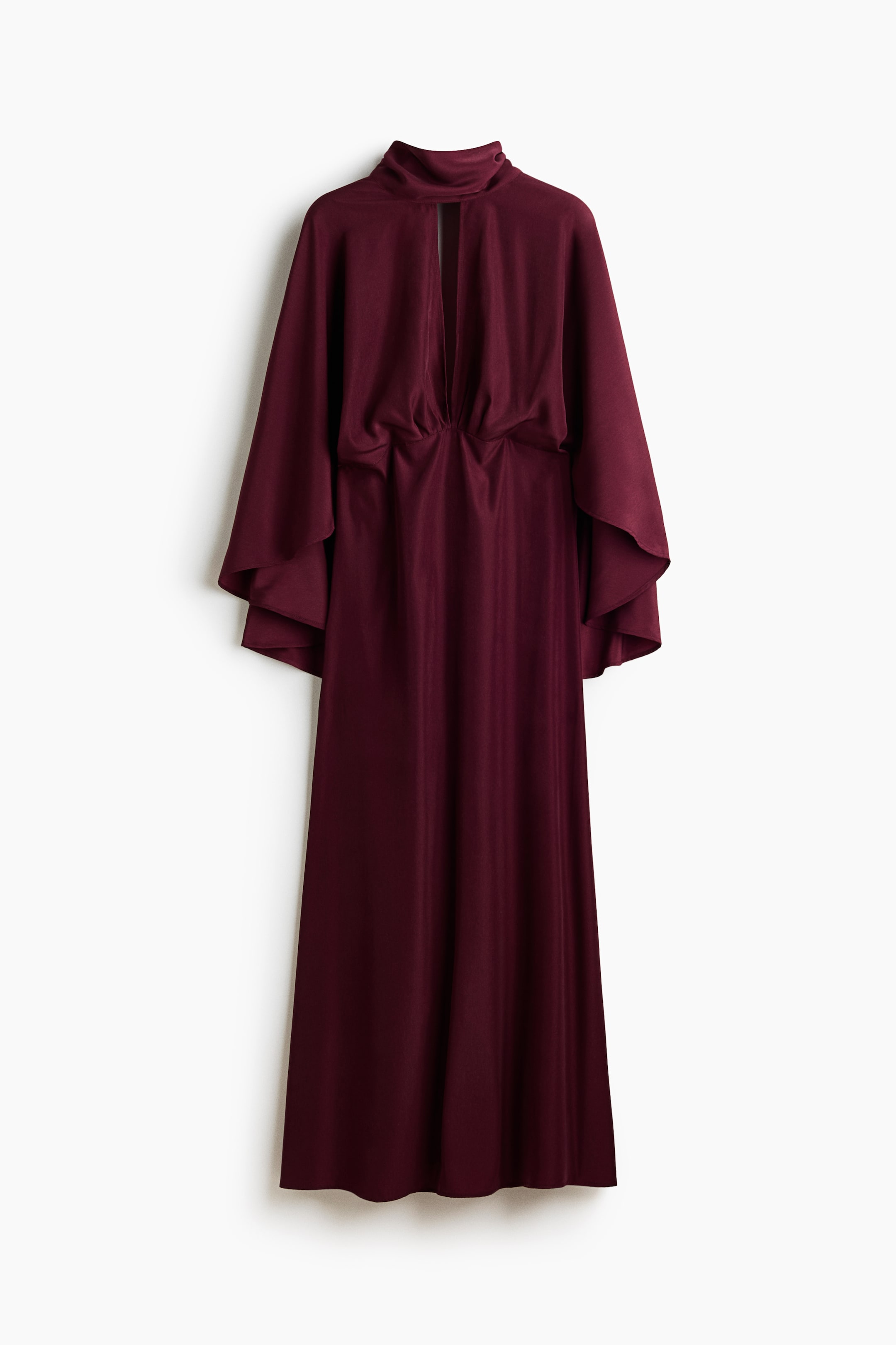 Robe cafetan à manches cape