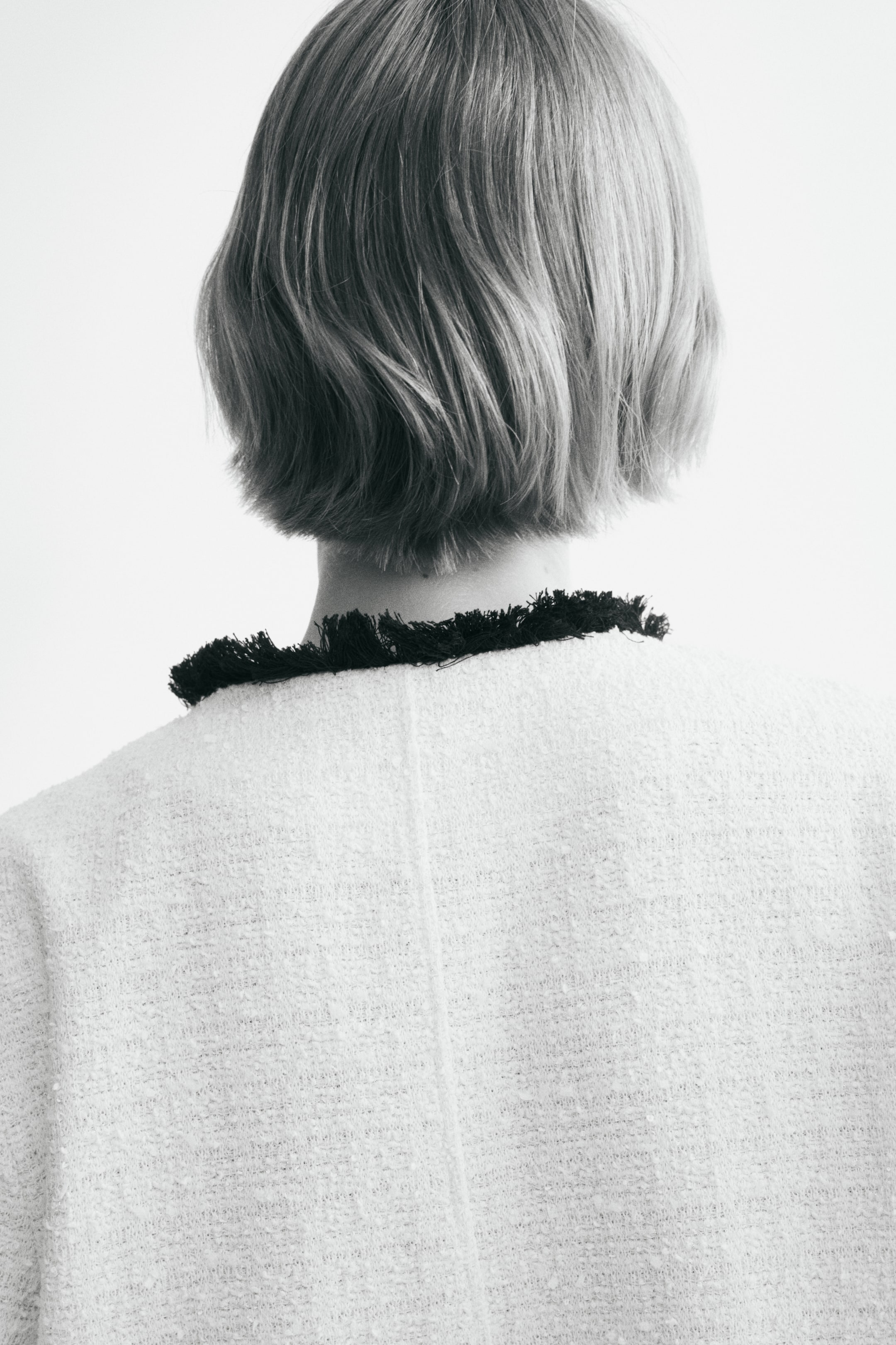Женские куртки H&M Bouclé-Knit Jacket with Fringe — фото 5