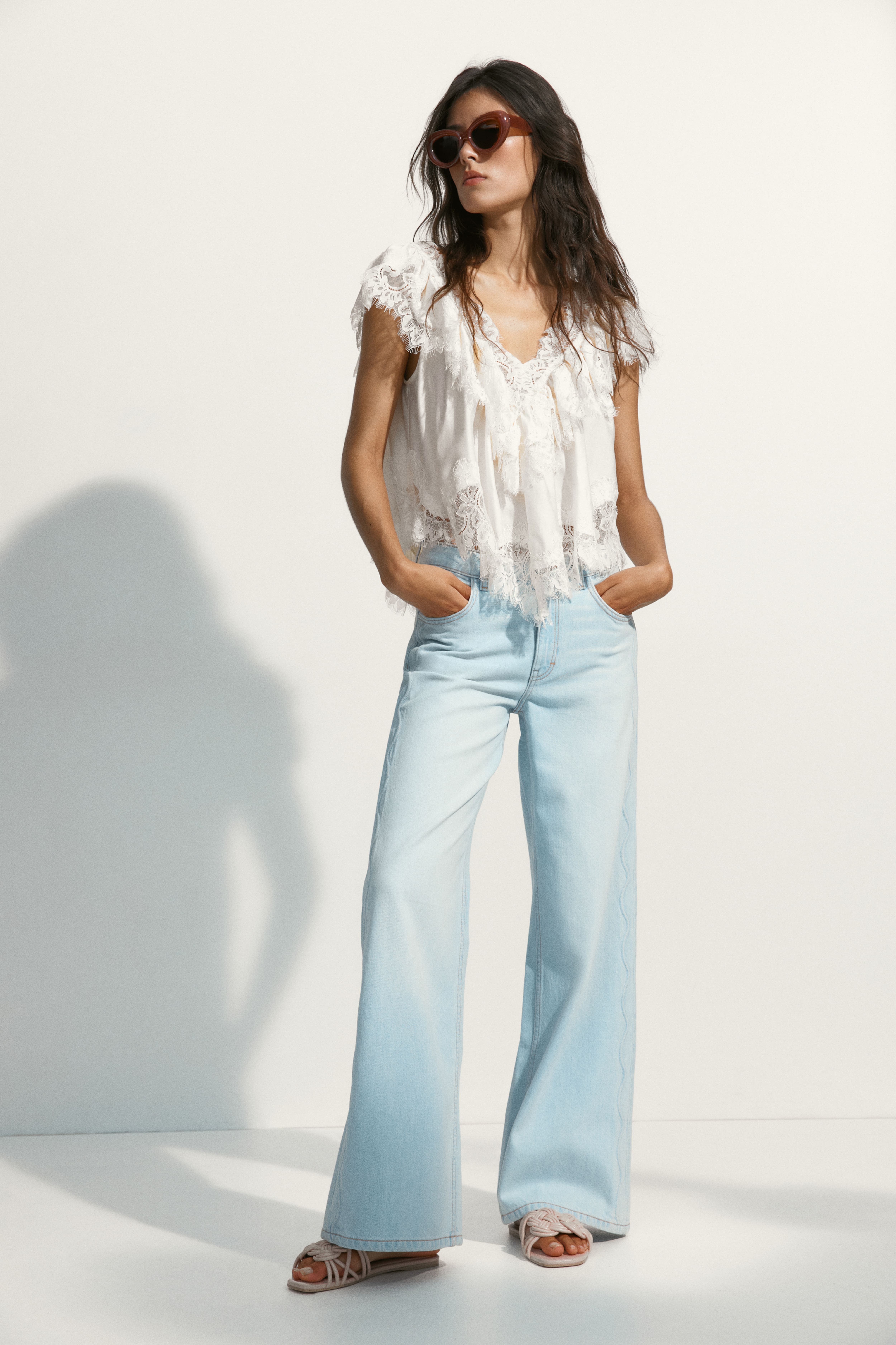 Wide-Leg High-Waist Jeans