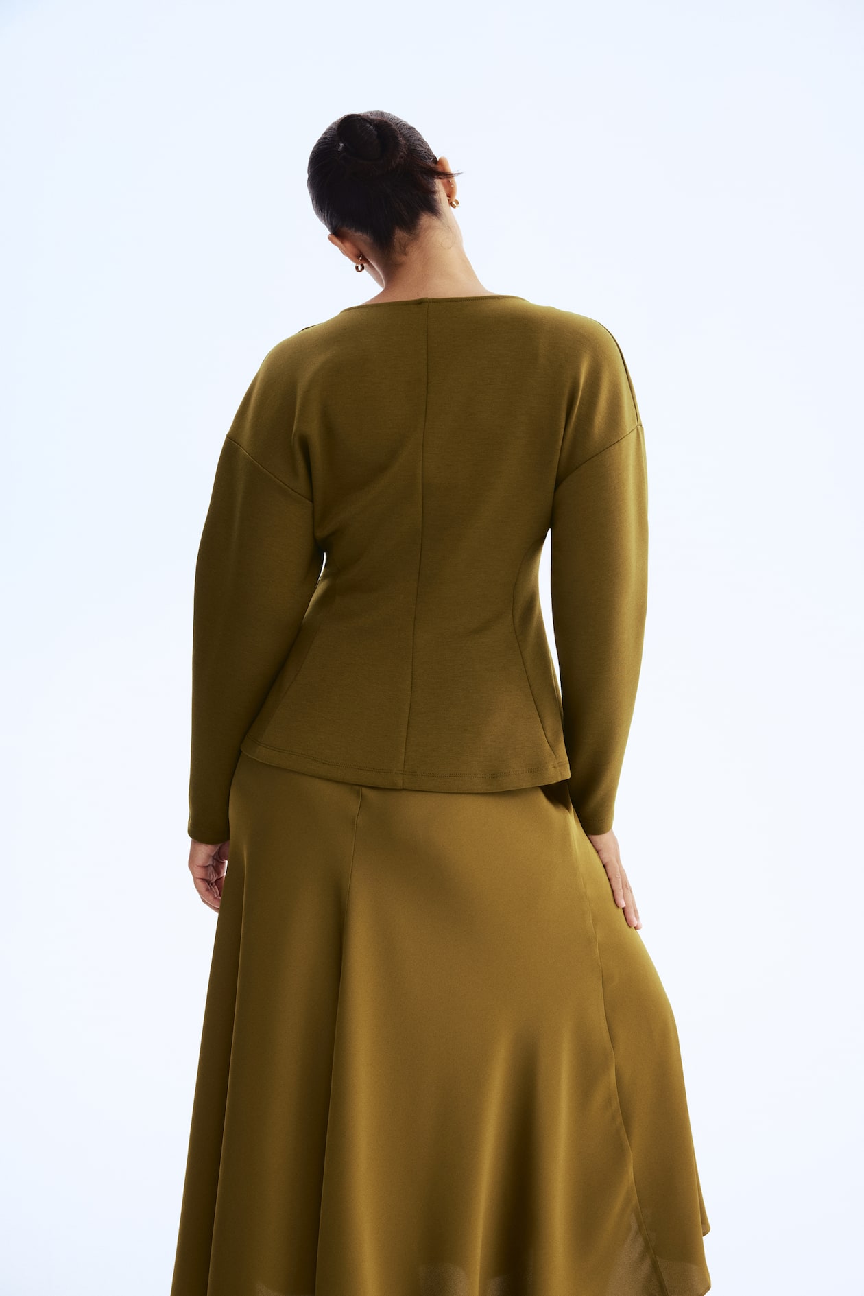 Defined-Waist Scuba Top - image 3