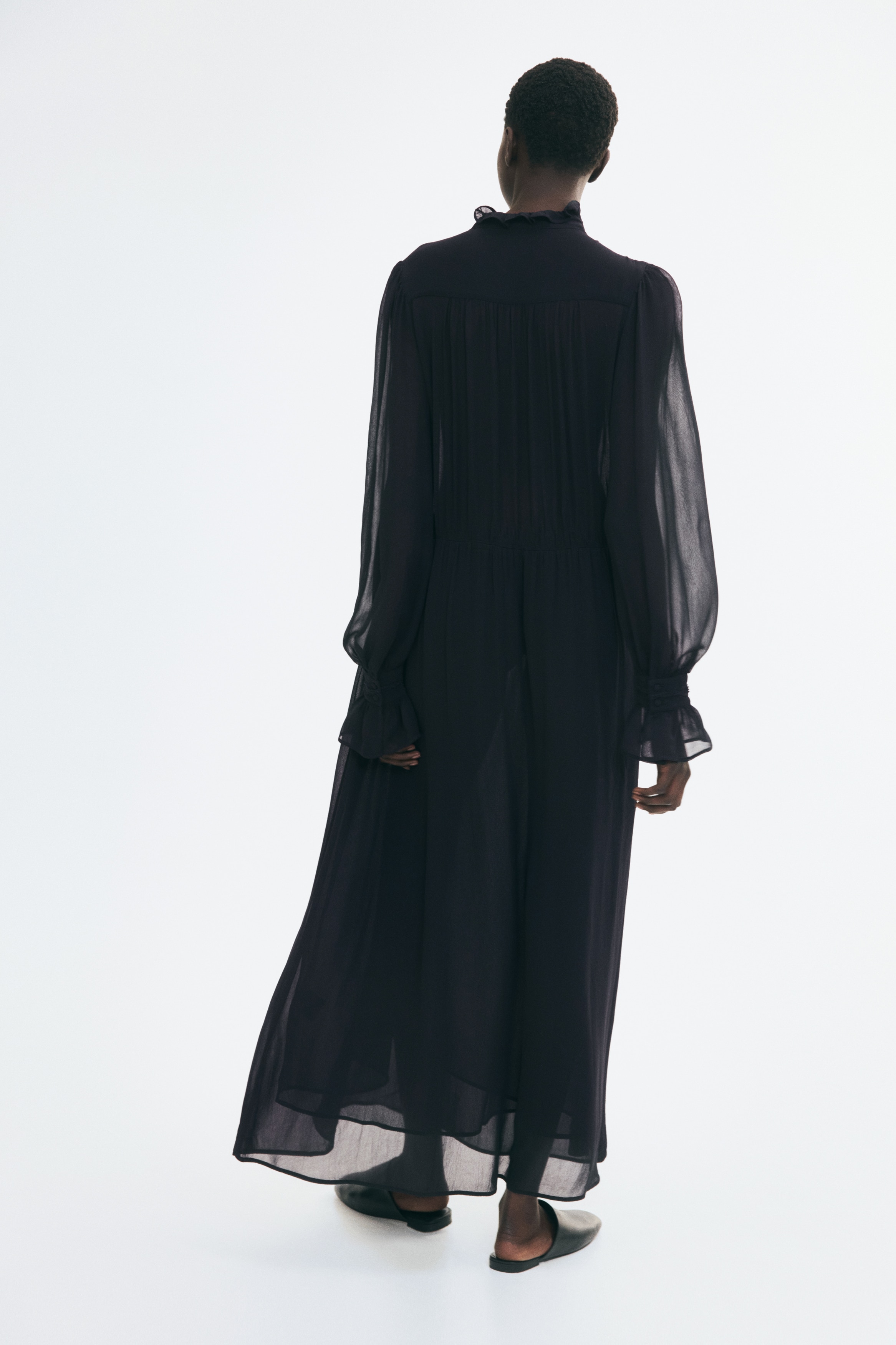 h&m long sleeve black dress Dresses | Mini, Lace & Sequin Color:Same As Picture cross straps Cake Lady Costume | Features a round neckline
