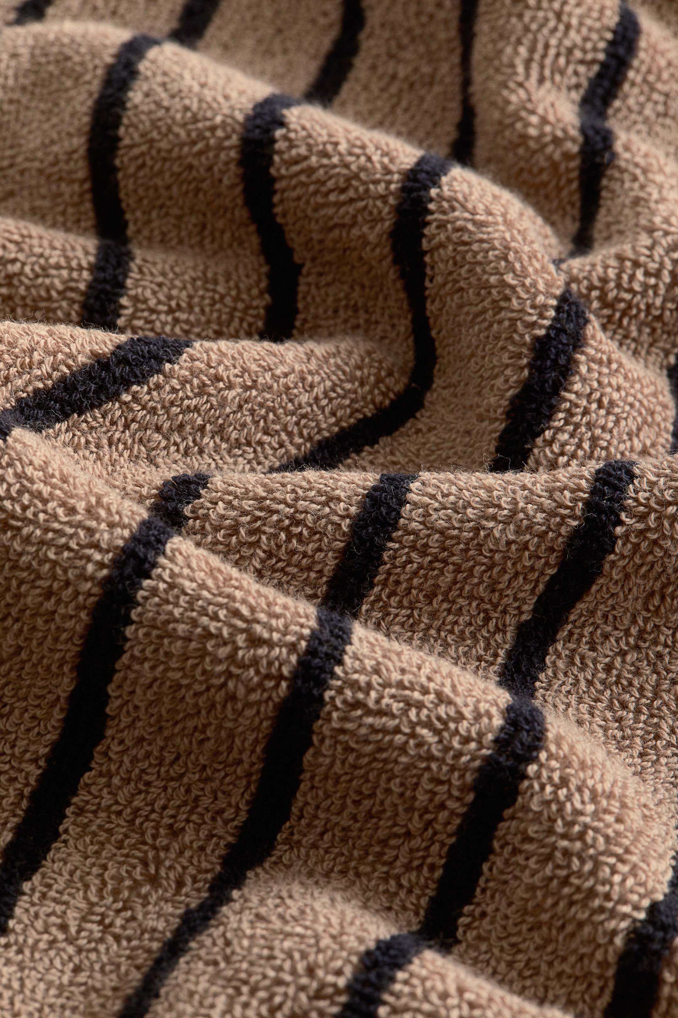 View larger image: Striped guest towel - Brown/Black striped - Home All | H&M IN 4