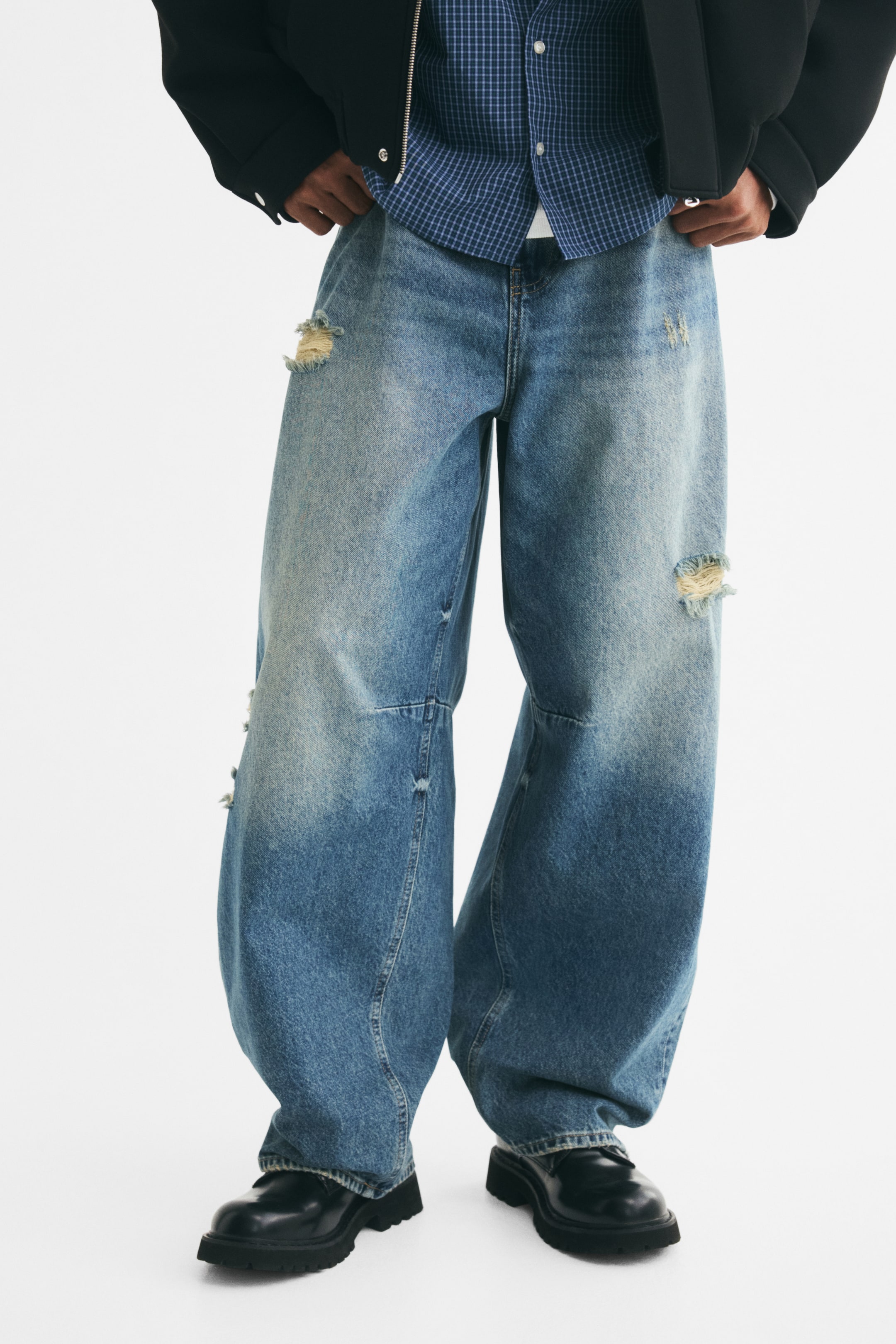 Baggy Barrel-Leg Jeans