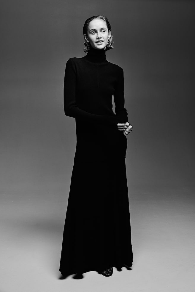 Pleated-skirt maxi dress - Black - 6