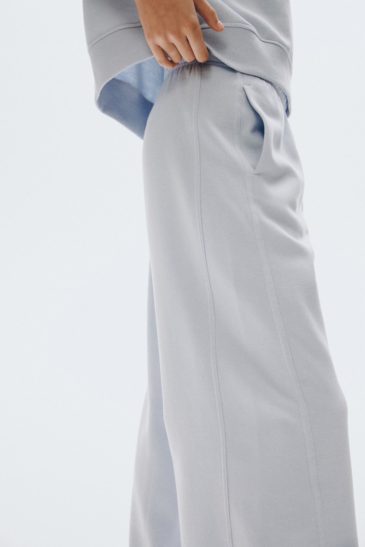 2-Piece Sweatshirt and Joggers Set - image 2