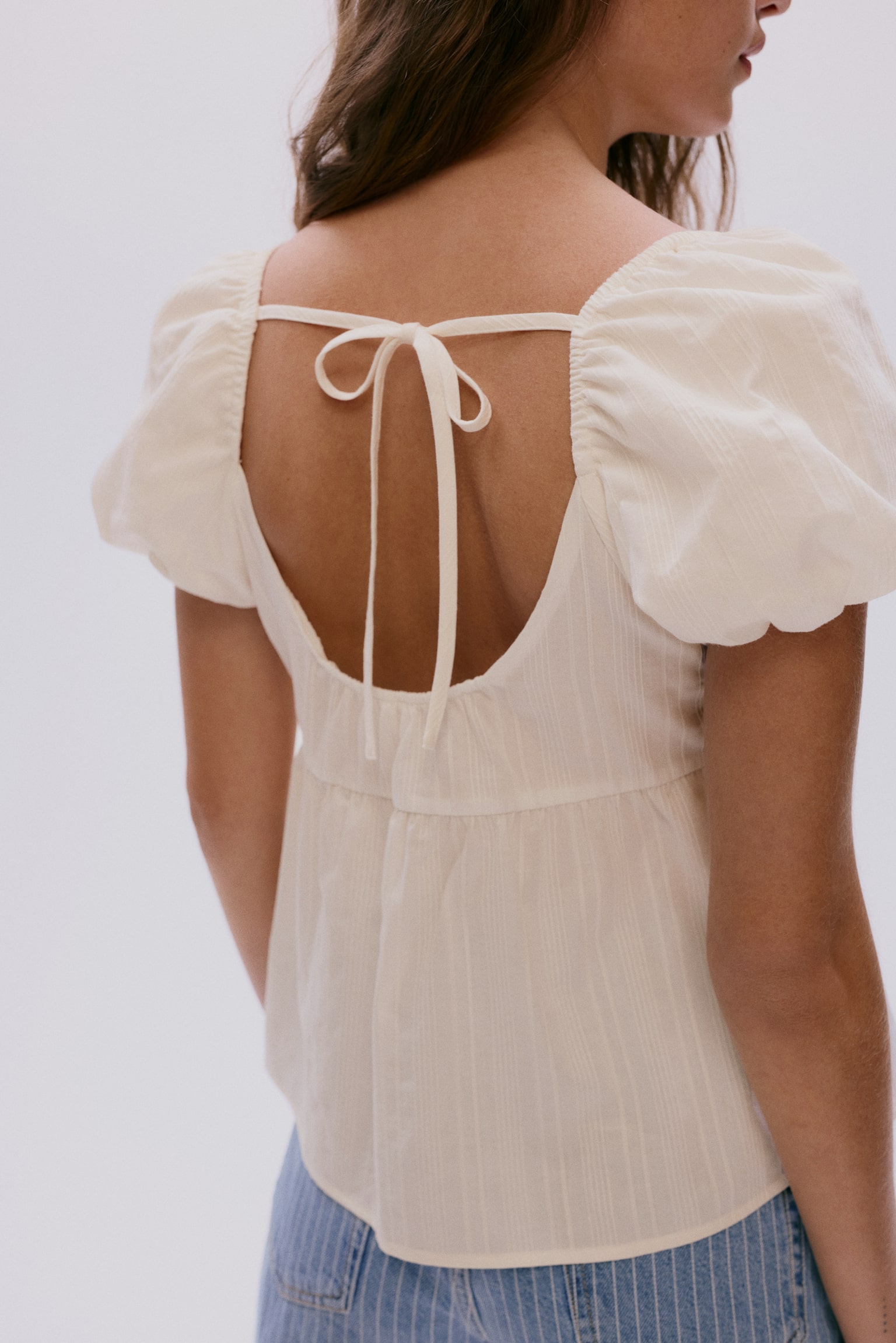 Top de mangas abombadas con lazos - Crema/Azul denim oscuro/Beige/Floreado - 4