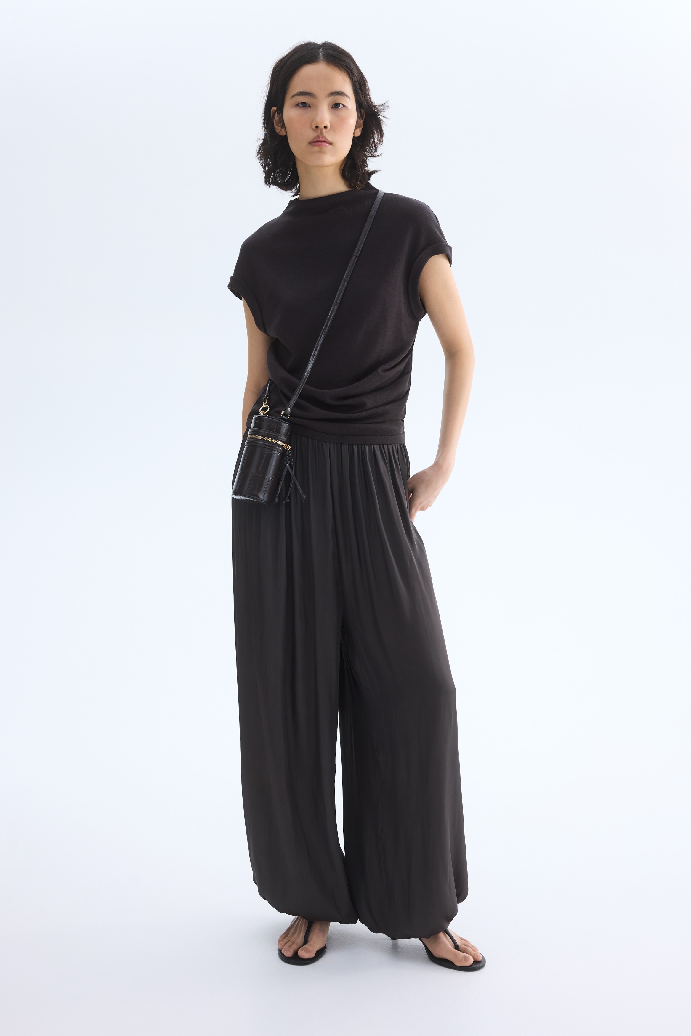 Top drappeggiato in maglia sottile - Marrone scuro/Bianco