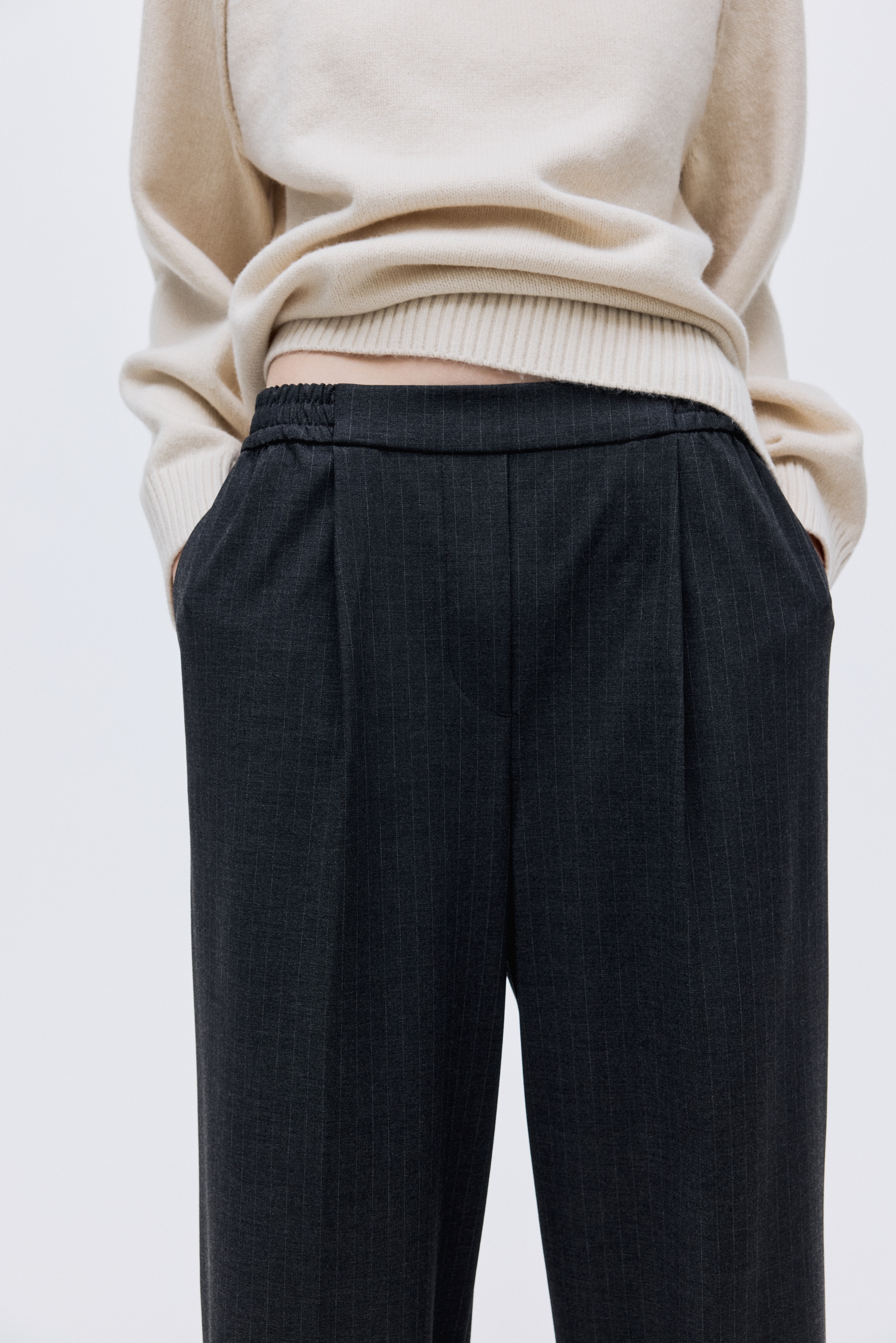 Tailored pull-on trousers
