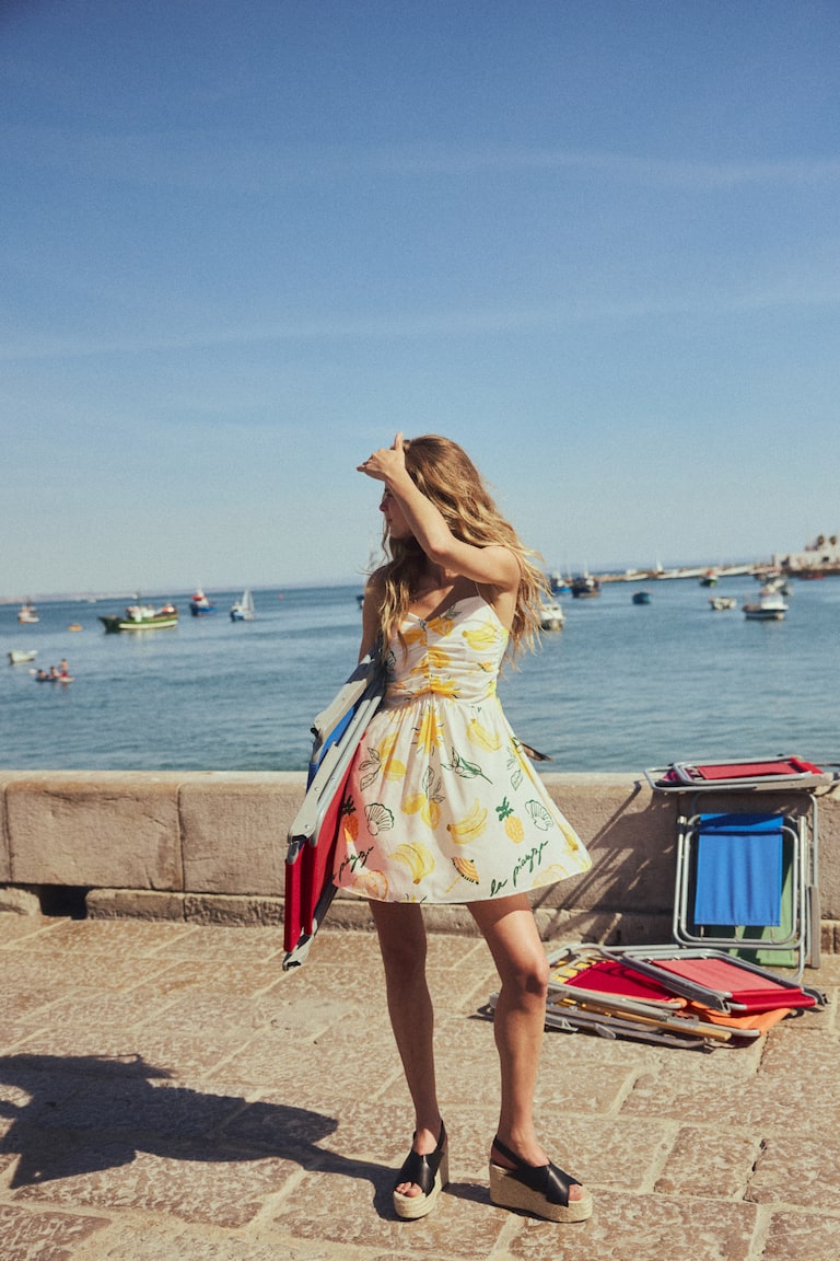 Vestido de tirantes con diseño estampado Blanco/Estampado