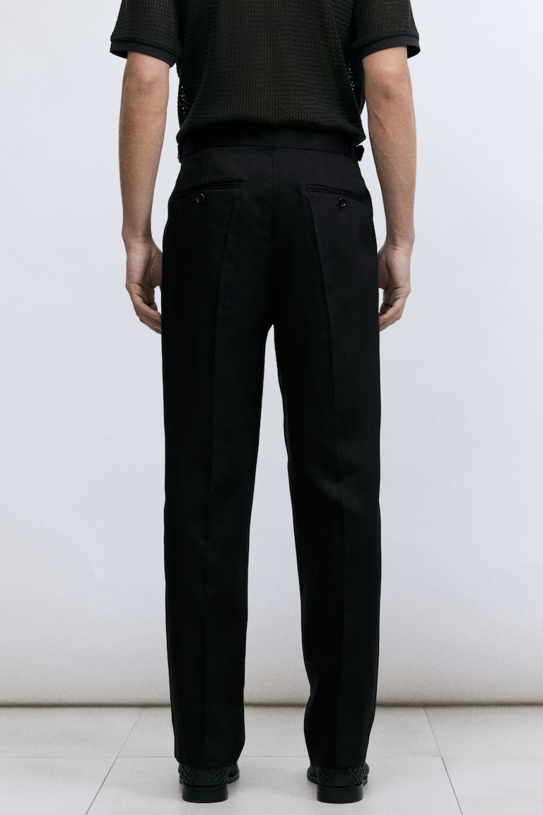 Pantaloni da completo in misto lino Regular Fit Nero UOMO H&M IT