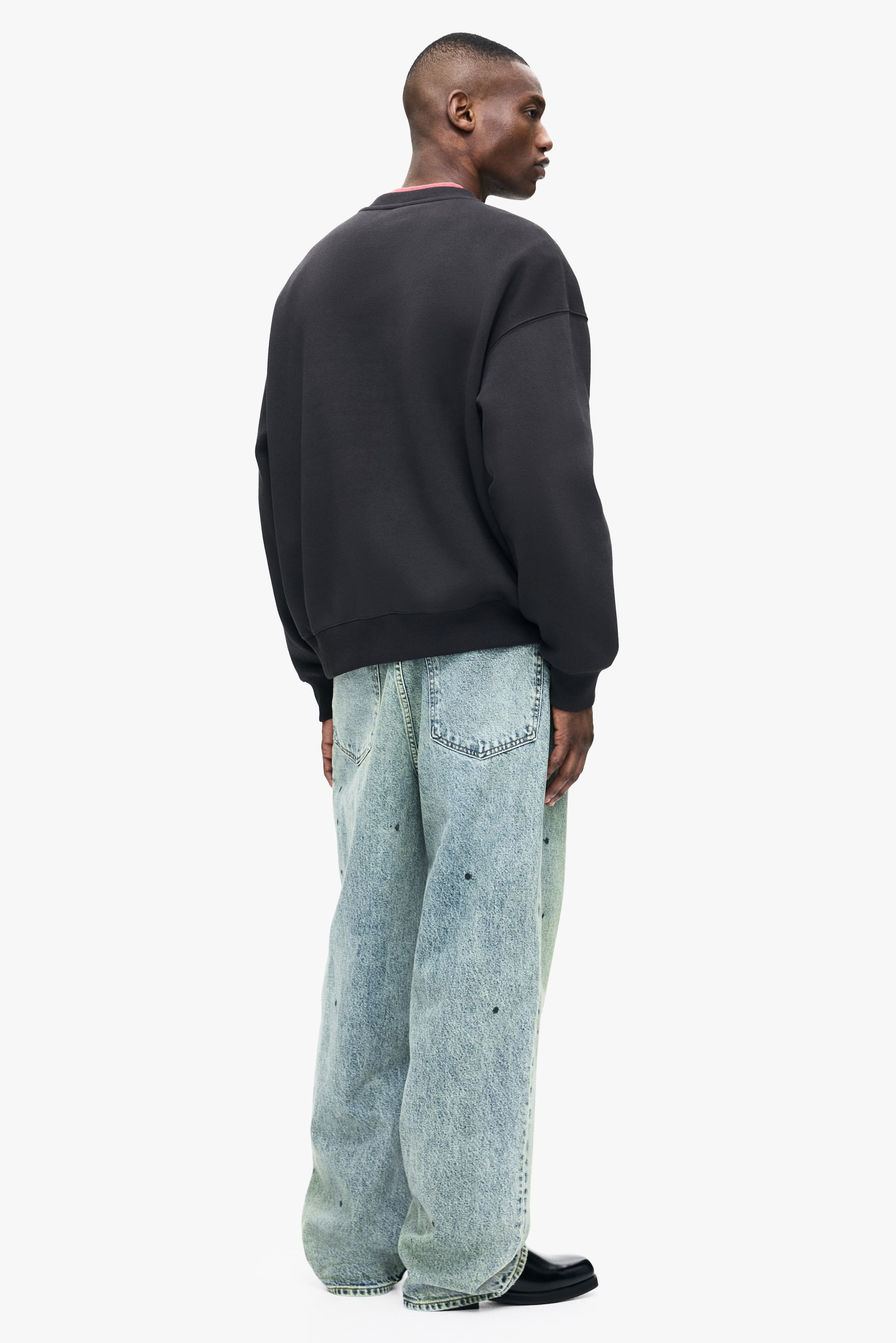 Visa större bild: Sweatshirt med tryck Oversized Fit - Svart/Cypress Hill - HERR | H&M FI 5