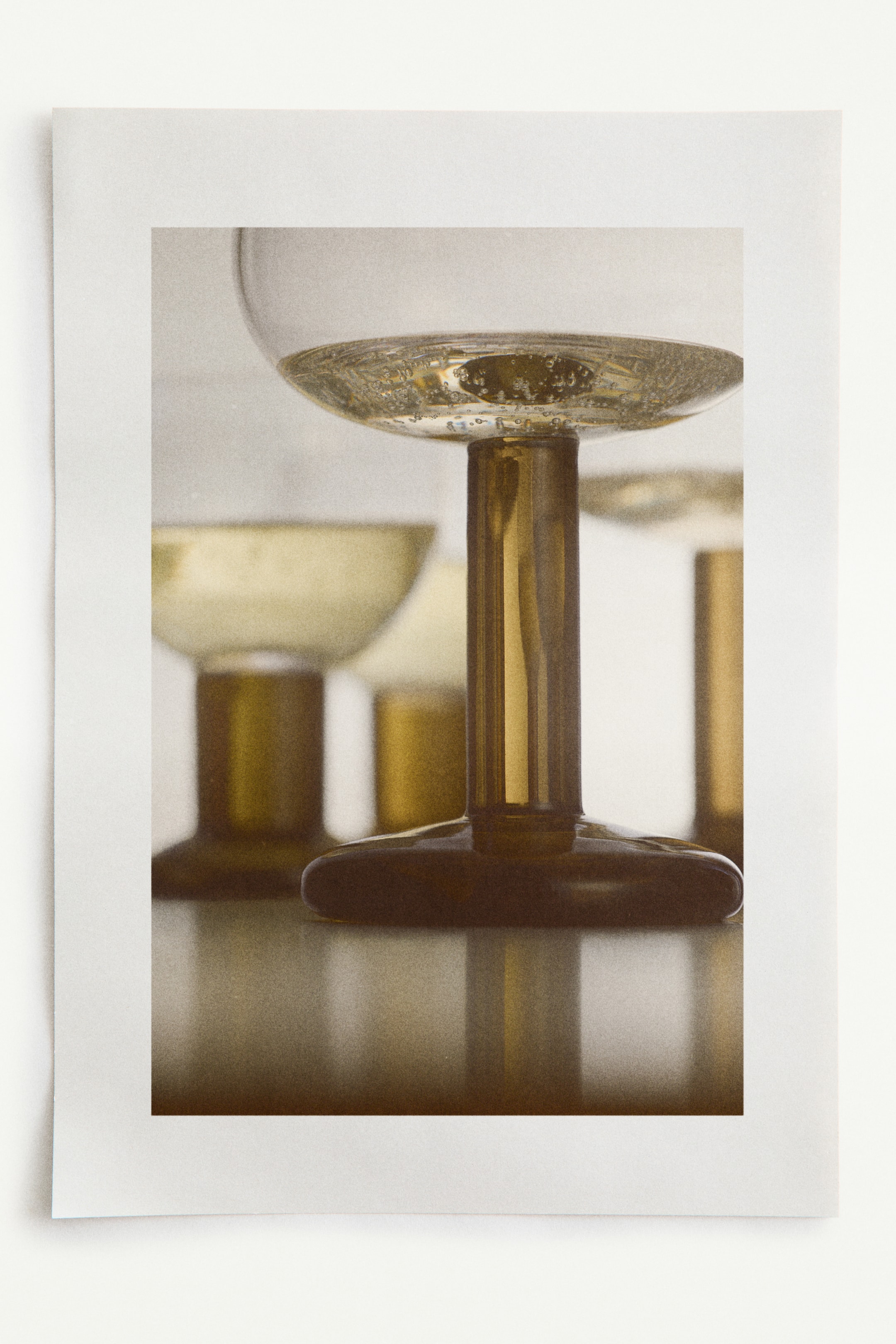 Ver imagen más grande: Pack de 2 copas coupe en vidrio soplado - Transparente/Verde aceituna - HOME | H&M ES 1