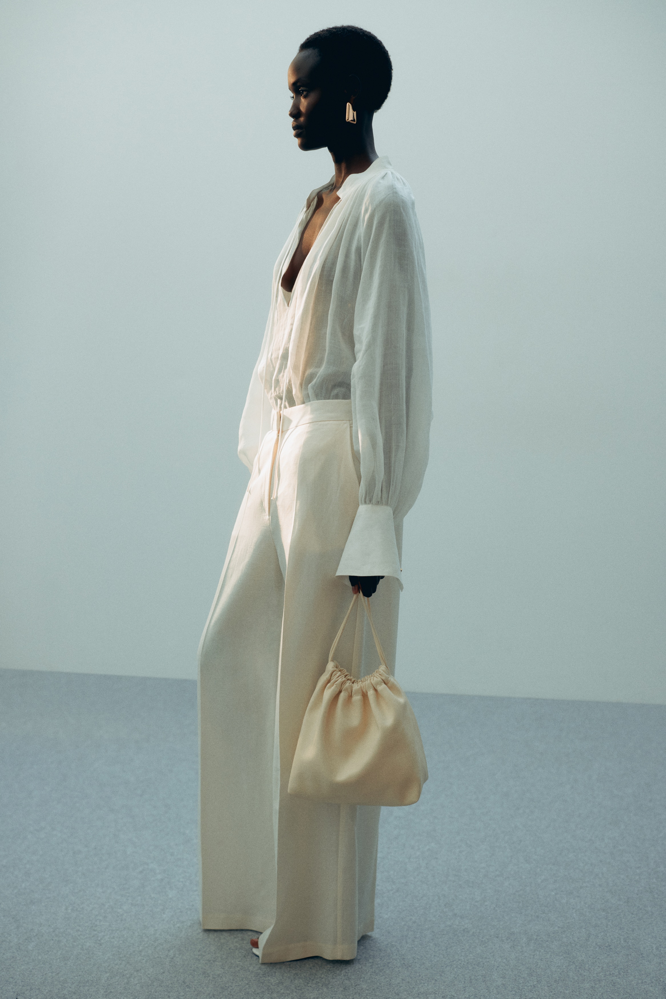 Wide linen-blend trousers - 奶油色/蜜粉紅色