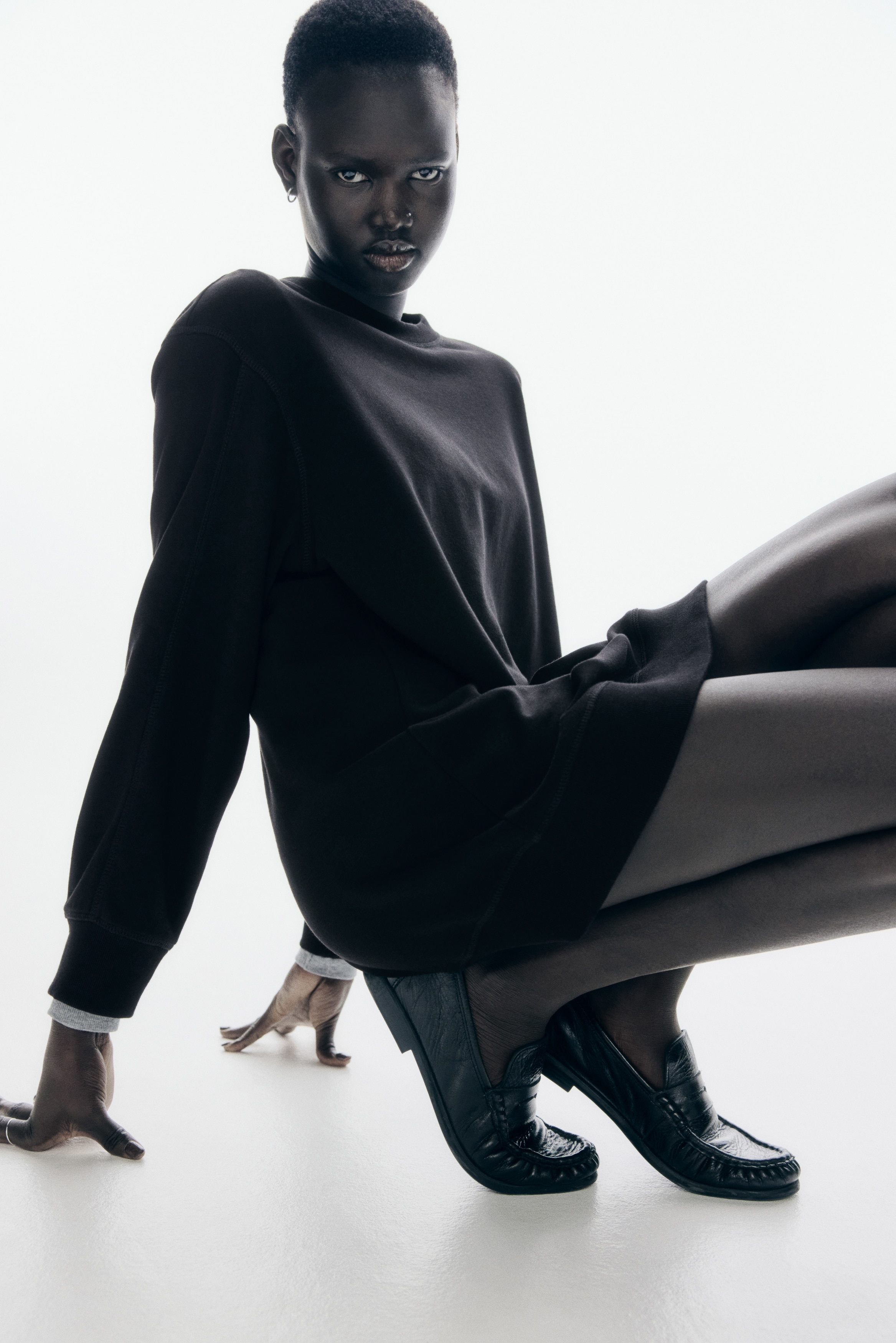 Women's Black Sweatshirt Dress | H&M CA