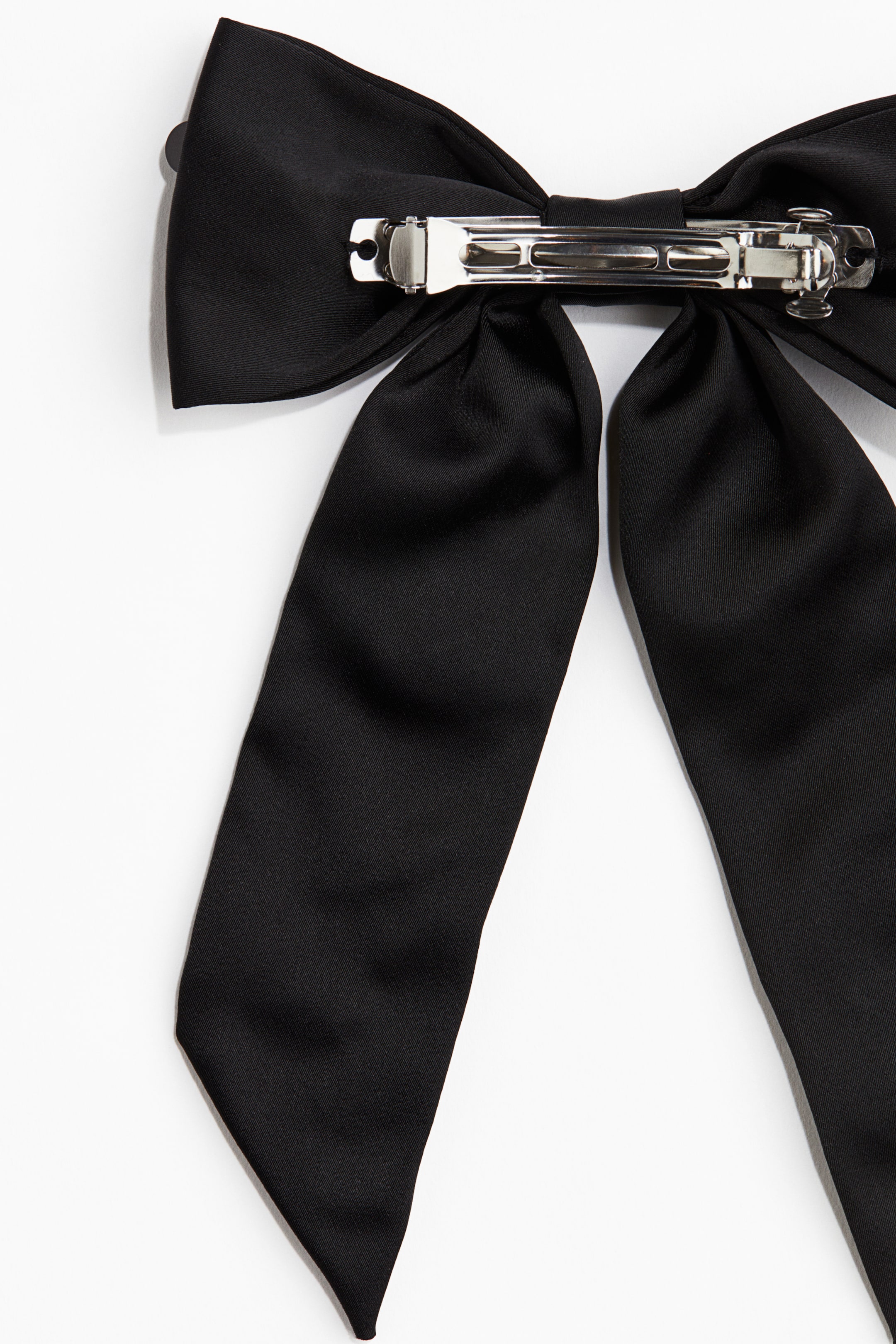 View larger image: Embellished bow hair clip - Black - Ladies | H&M CA 2