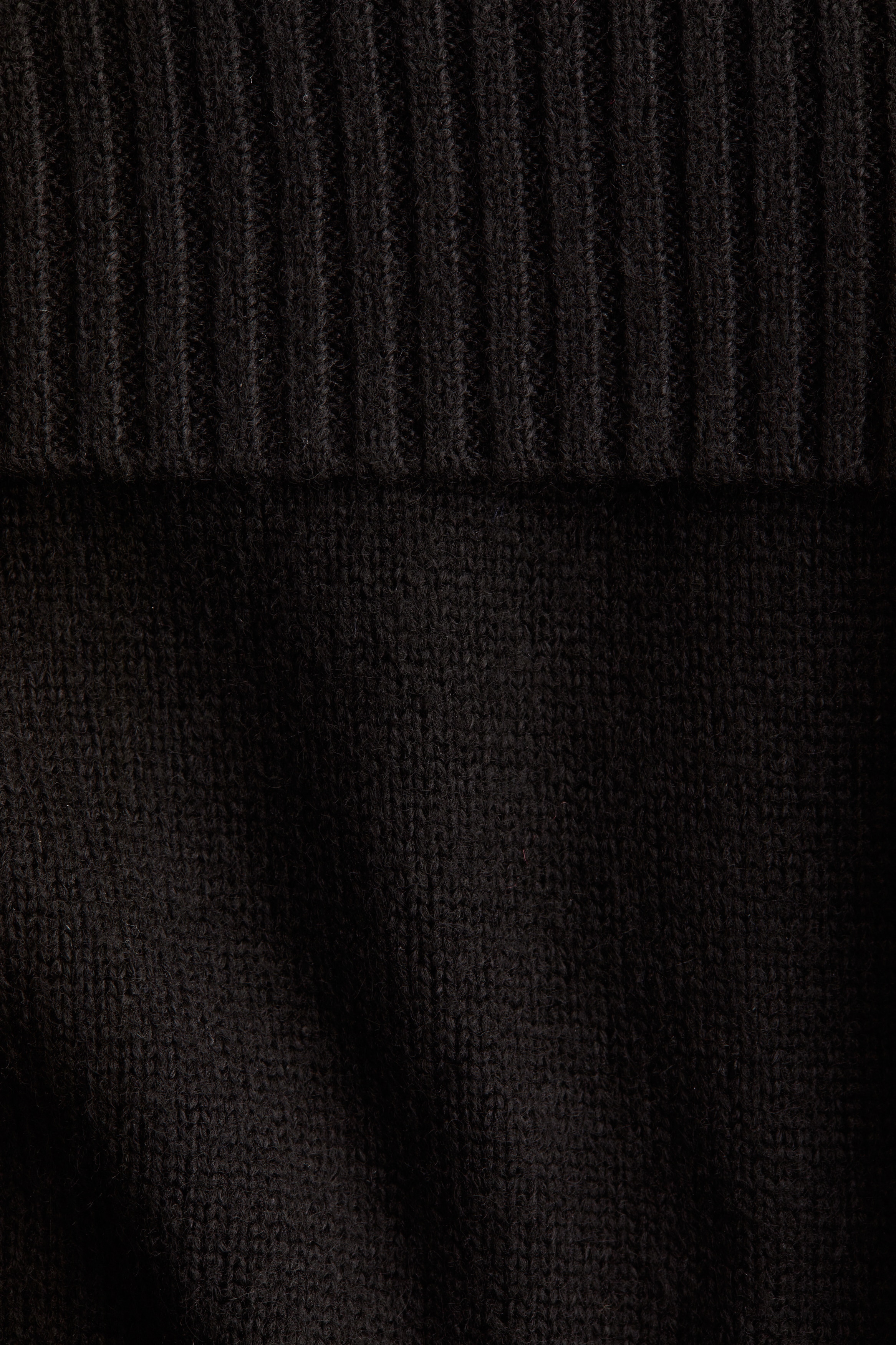 Knitted yoga pants