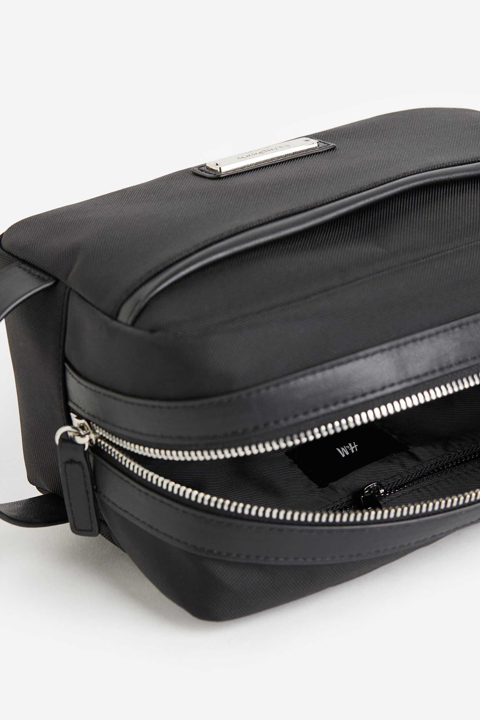 Toiletry Bag - Black - 2