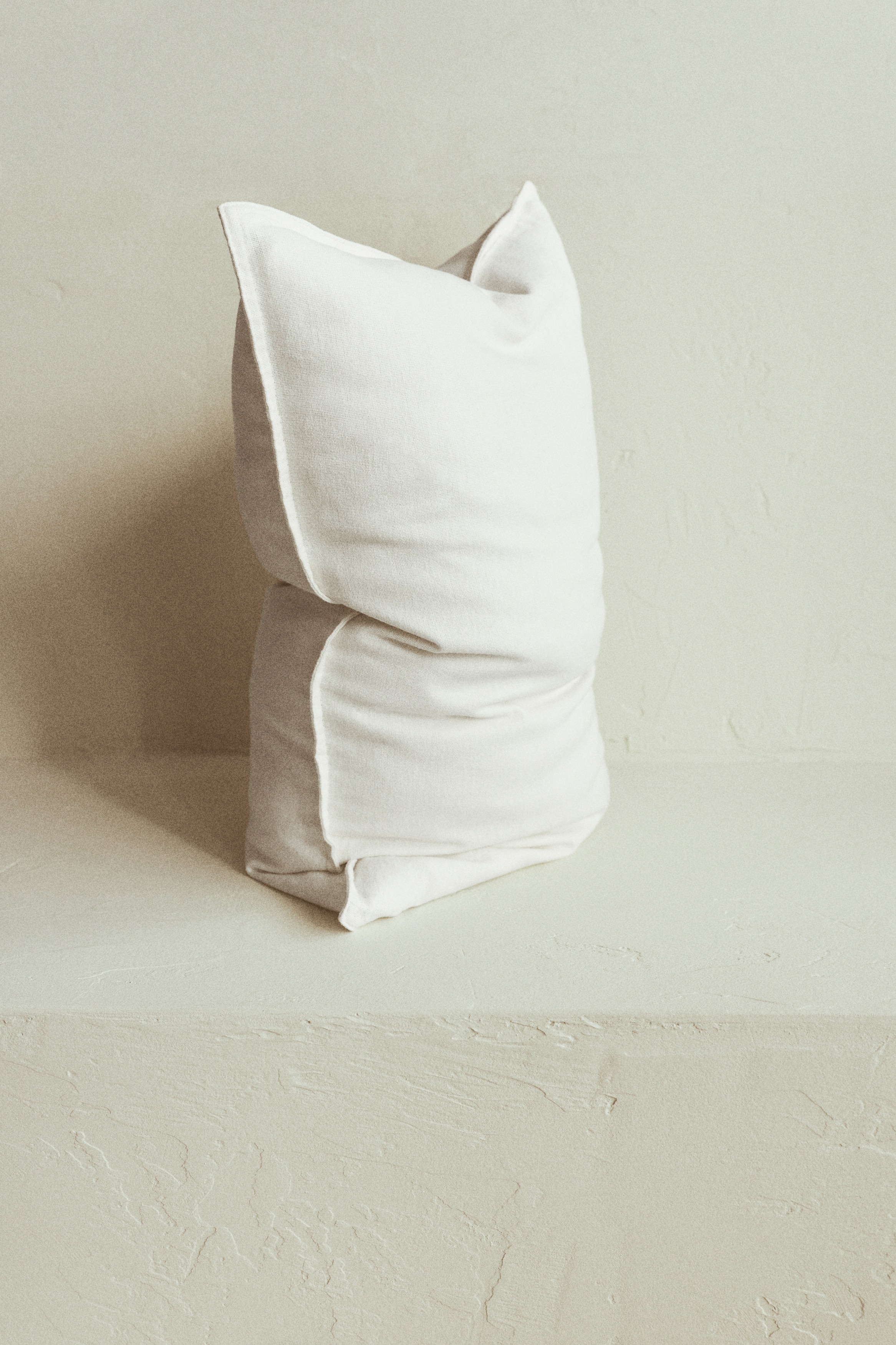 Funda de cojín en mezcla de lino - Blanco/Beige/Marrón claro/Topo/Azul/Azul empolvado claro/Verde caqui oscuro/Rosa empolvado claro/Marrón oscuro/Naranja