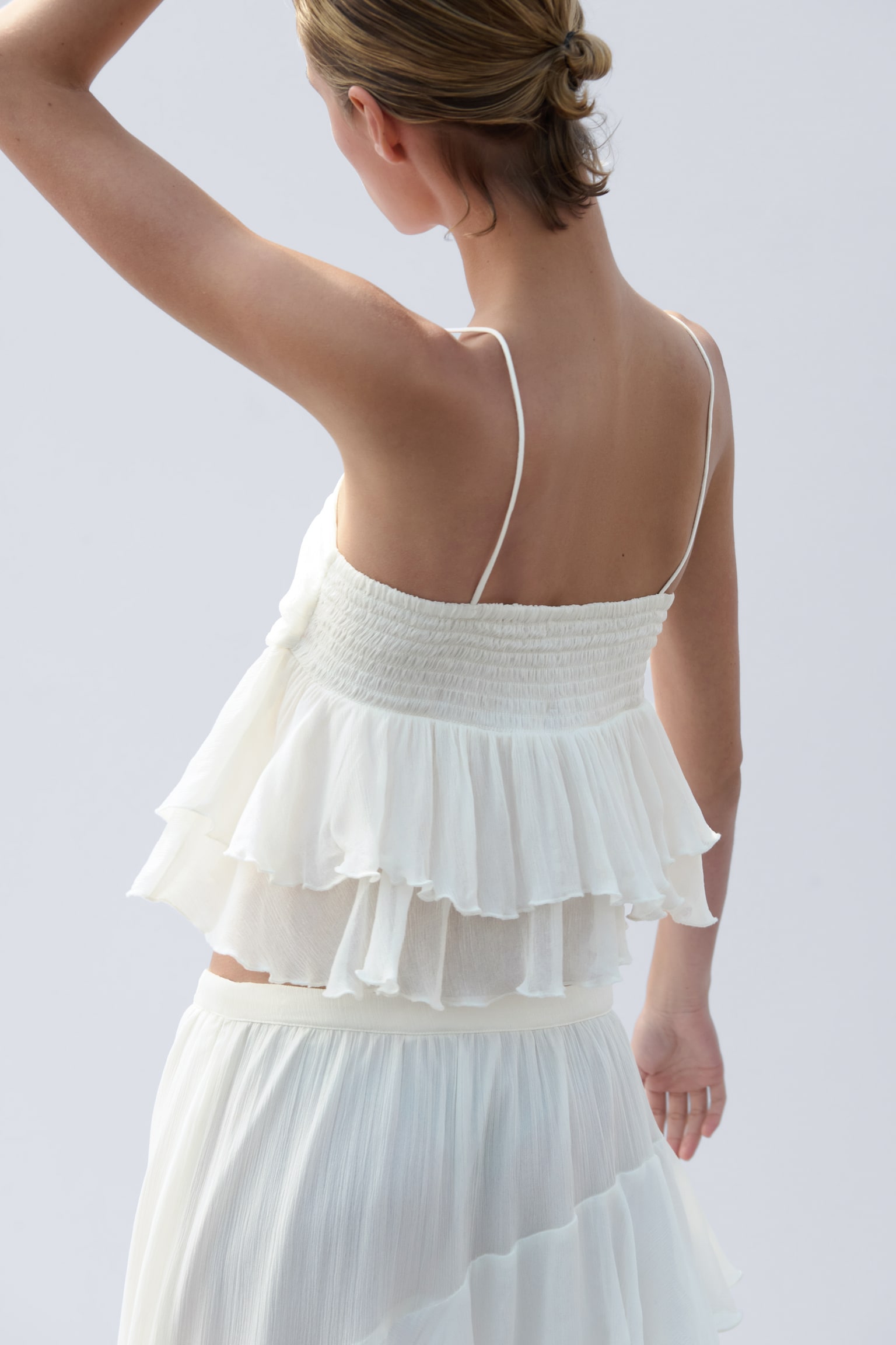 Женский топ H&M Crinkled Ruffle-Trimmed Top, цвет: Кремовый — фото 5