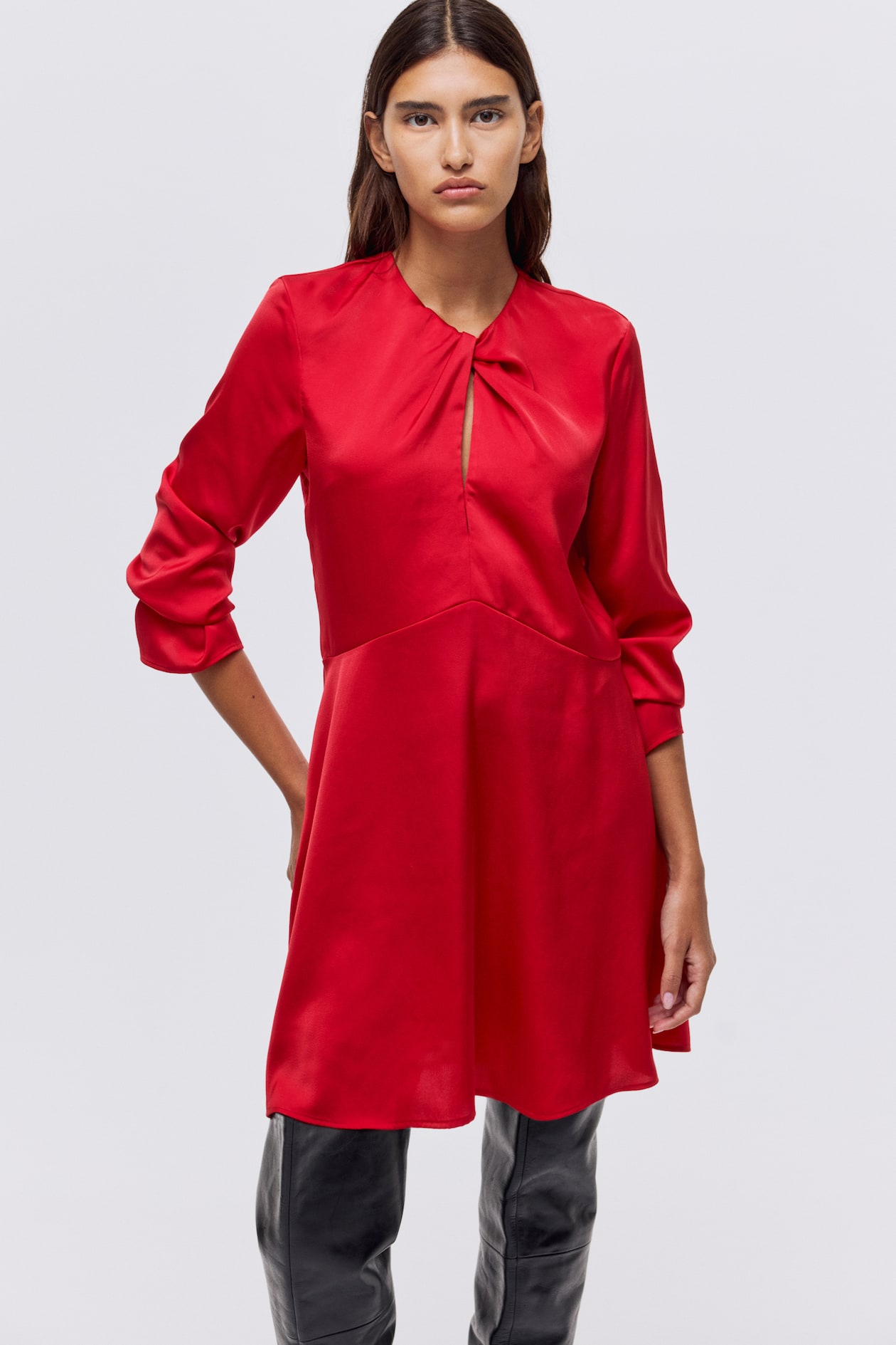 Twist-Detail Dress - image 3