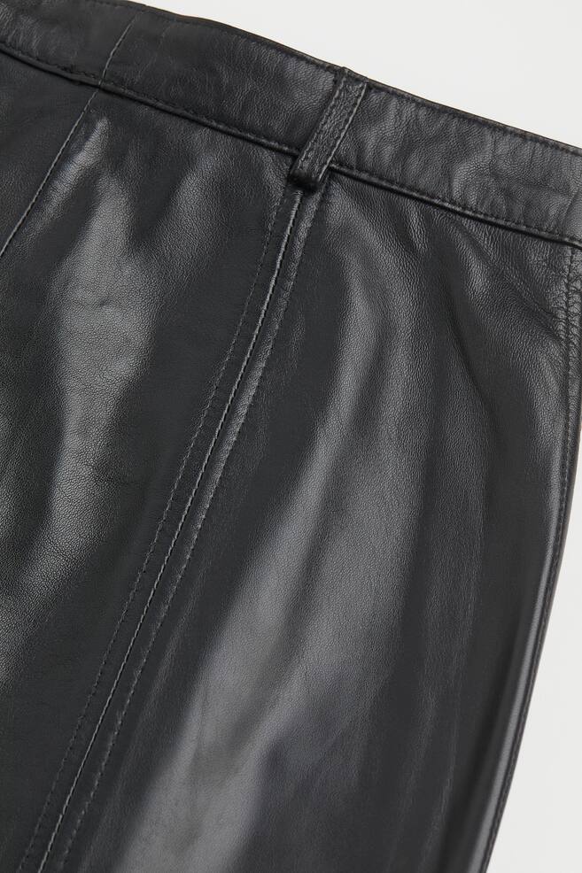 Ankle-length leather trousers - Black - 2