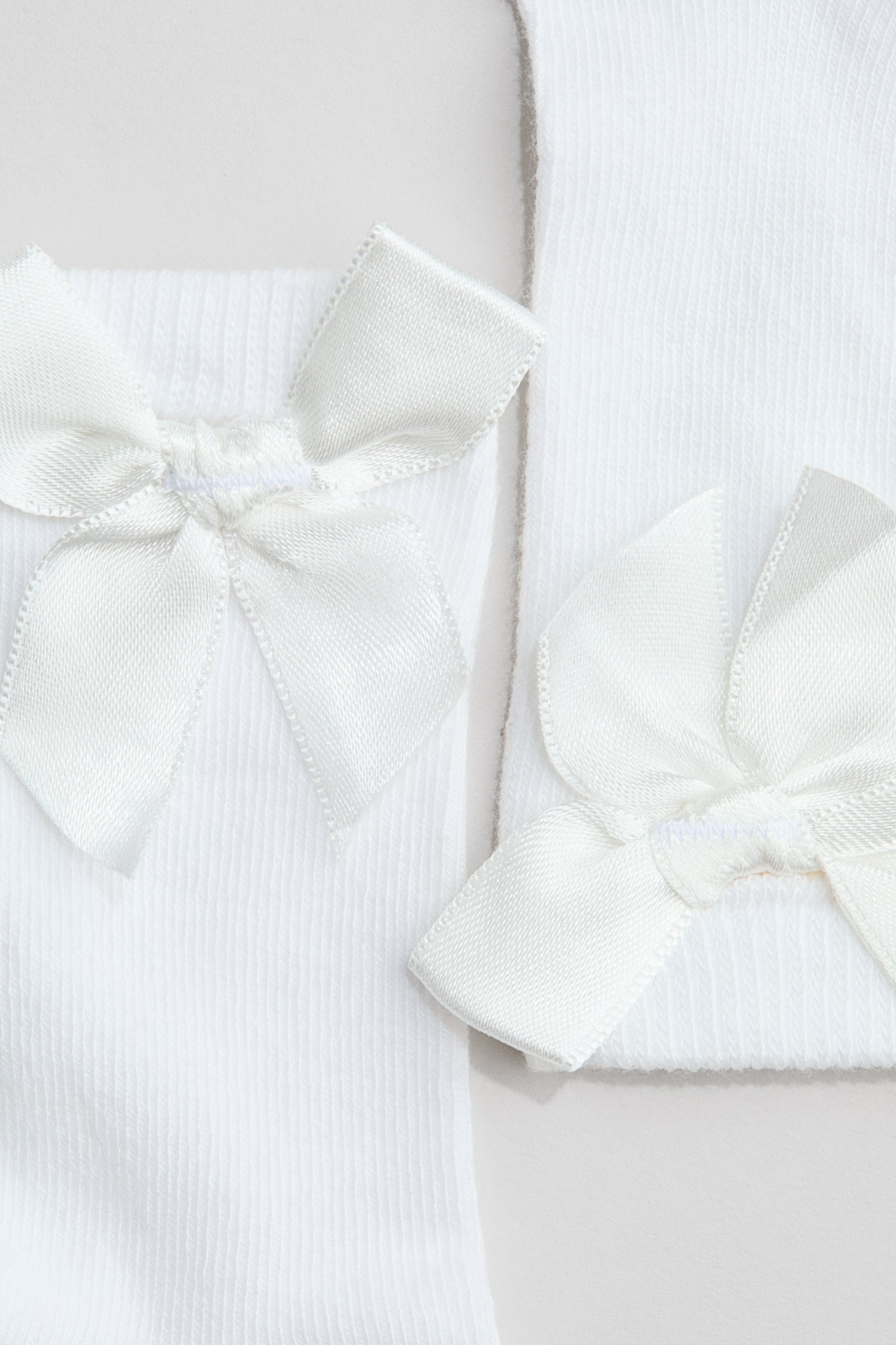 Kniestrümpfe mit Schleife - Weiß/Marineblau/Rot - 2