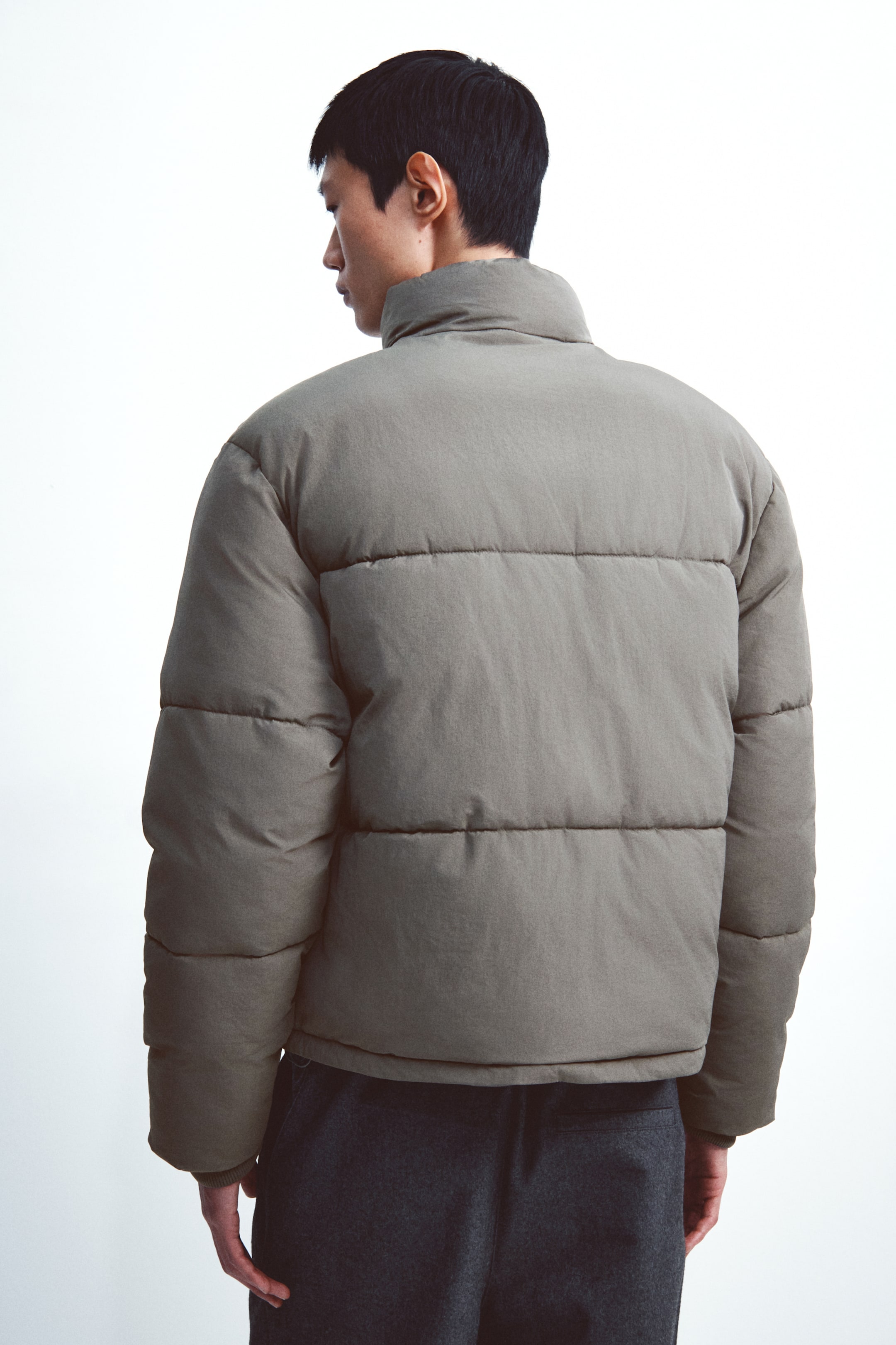 이미지 확대 보기: 나일론 퍼프 재킷 - 카키 그린 - Men | H&M KR 3