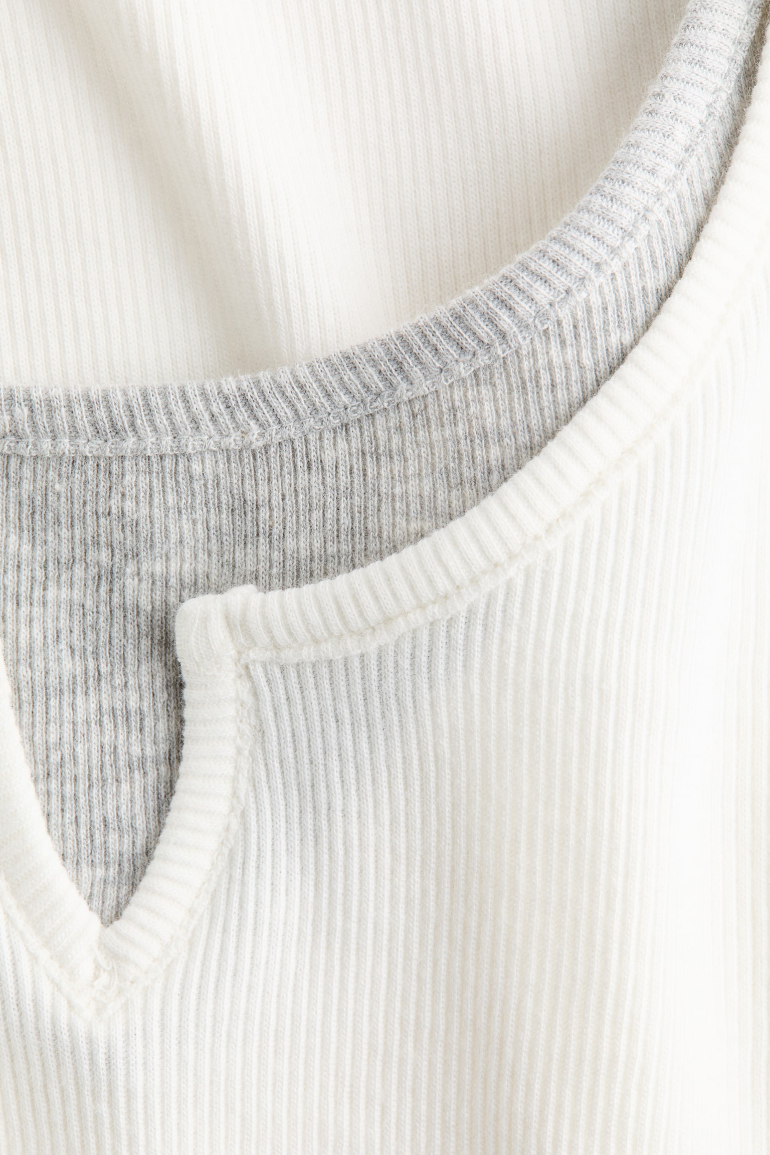 Женский топ H&M Layered Top, цвет: Белый / Серый меланжевый — фото 5