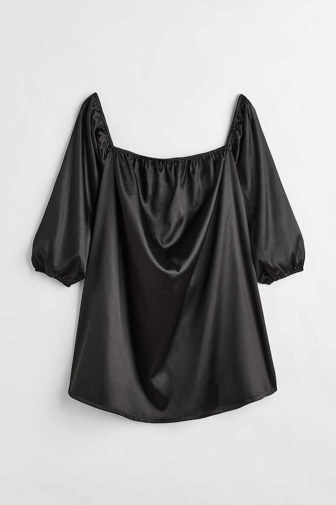 H&M+ Off-Shoulder-Kleid aus Satin - Schwarz - 1