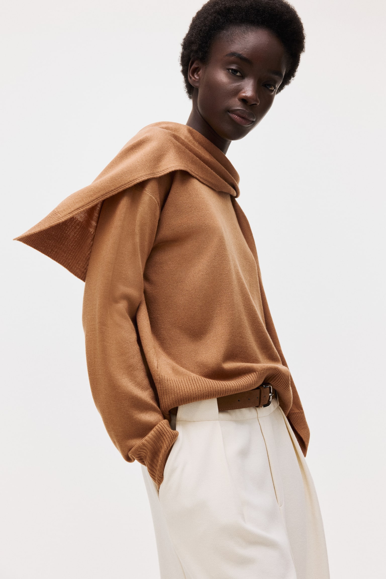 Scarf-detail jumper - Light brown - 6