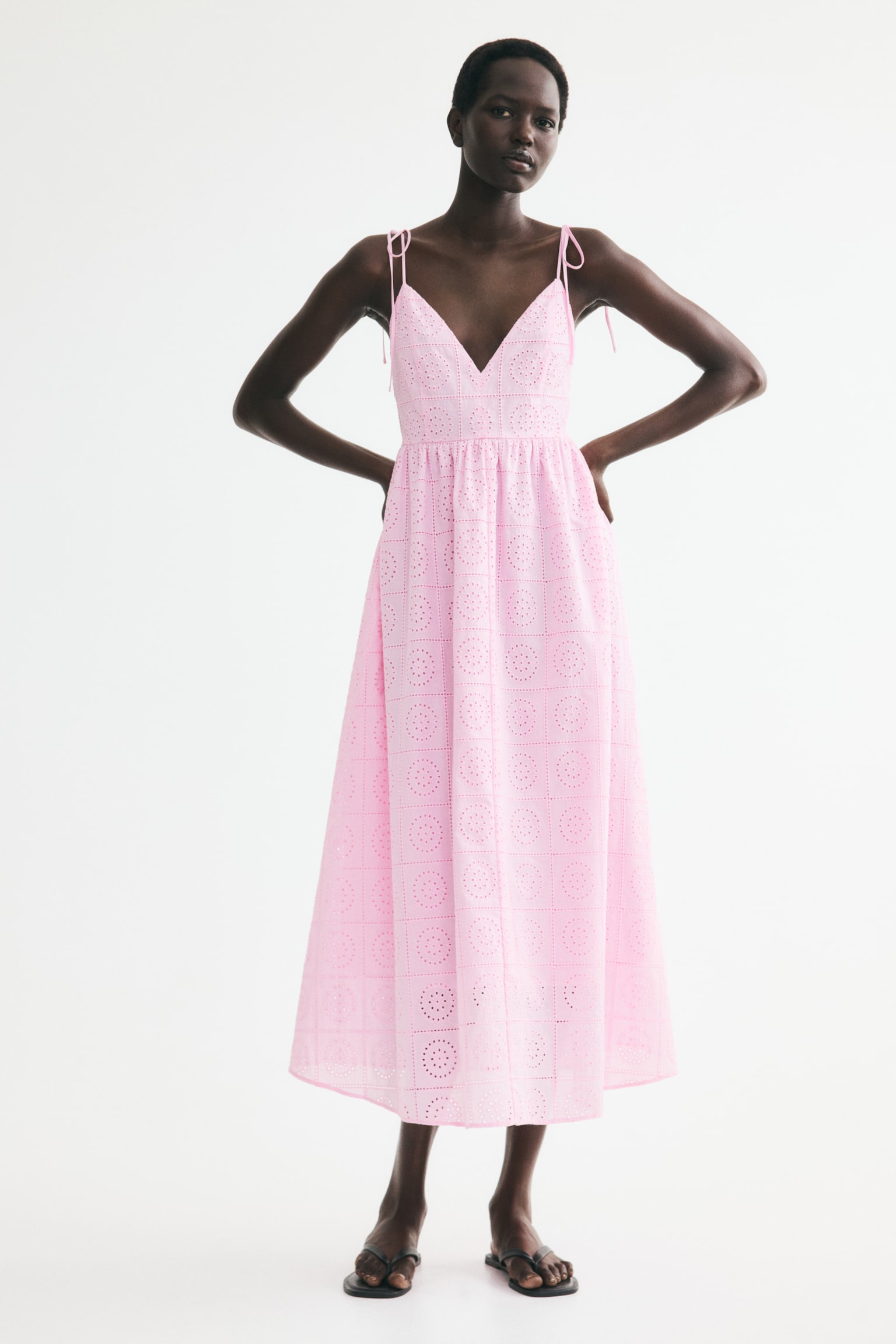 Tie-strap broderie anglaise dress - Light pink/Blue/Green - 1