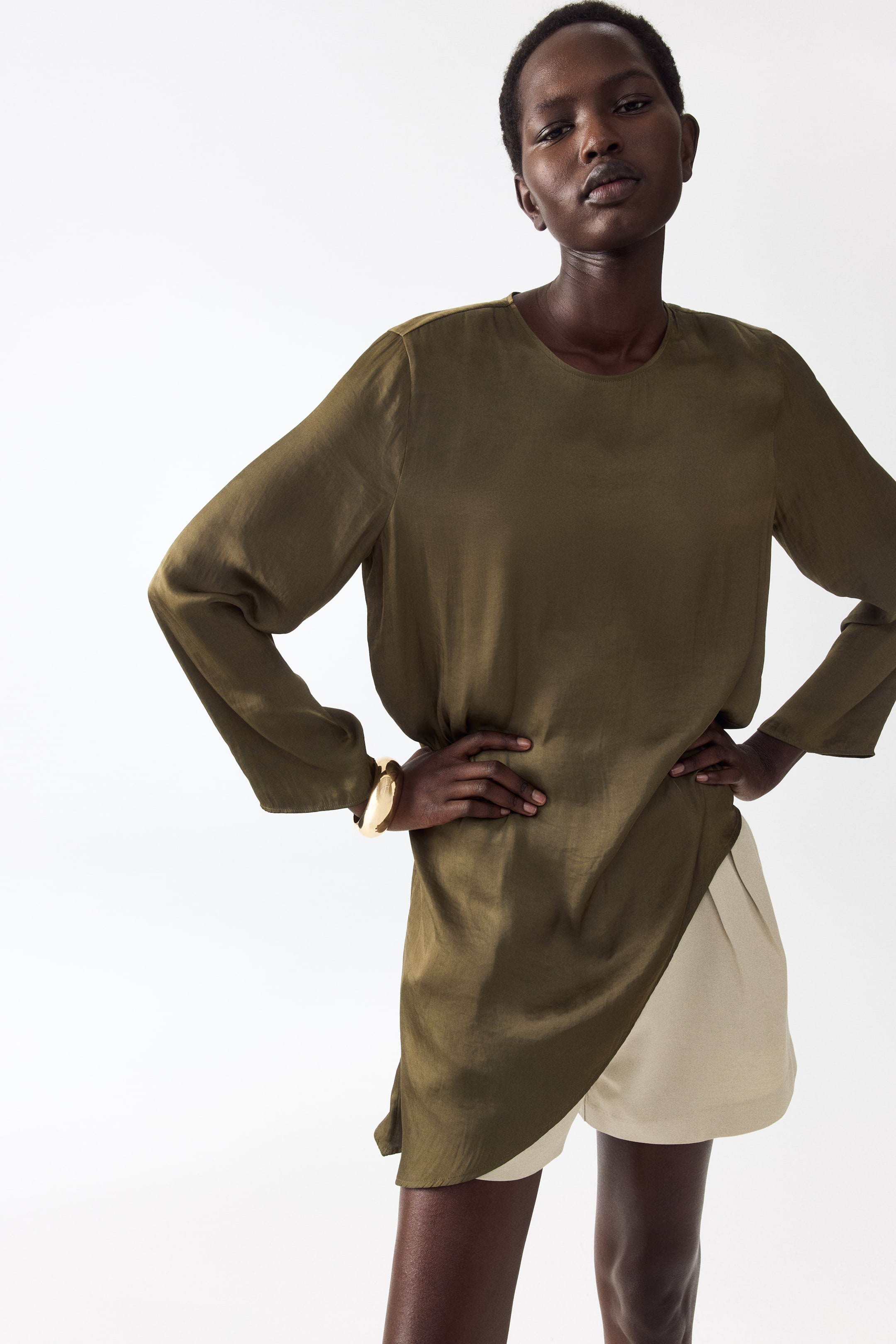 View larger image: Asymmetric blouse - Dark khaki green - Ladies | H&M 1