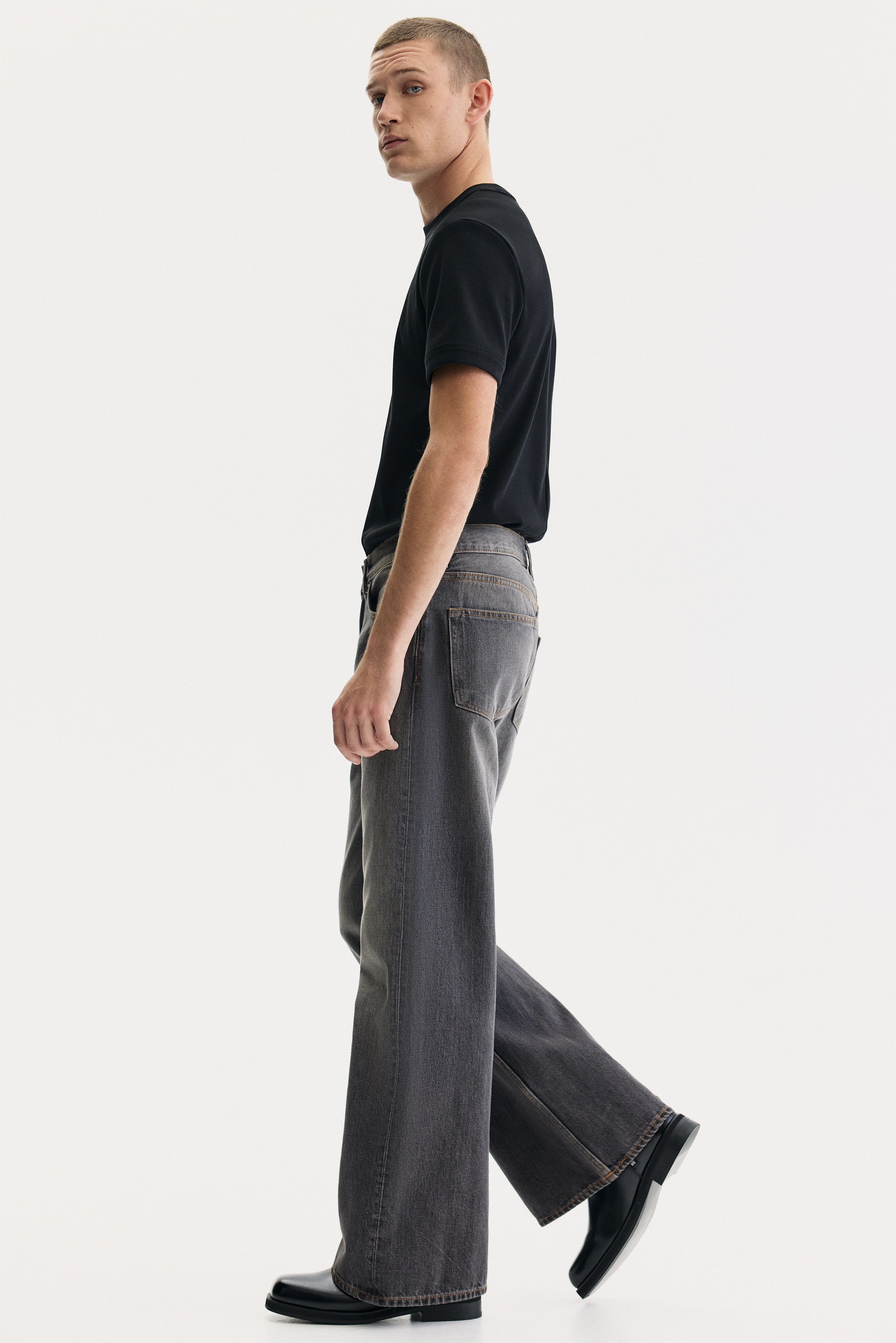 リラックスドブーツカットデニム - ライトデニムブルー - Men | H&M JP